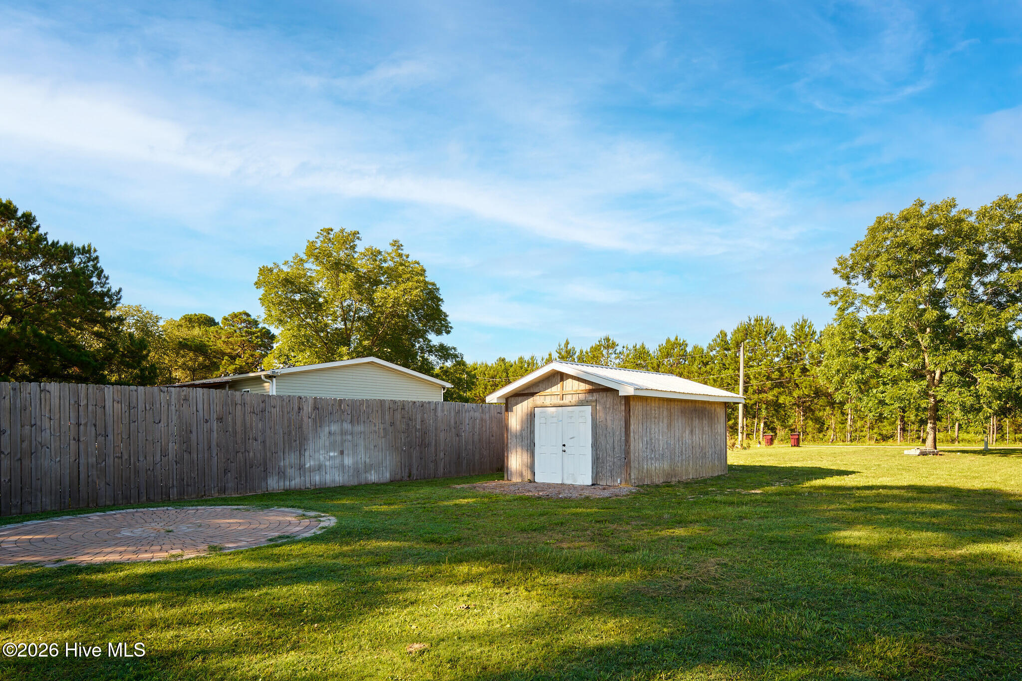 main property photo 7