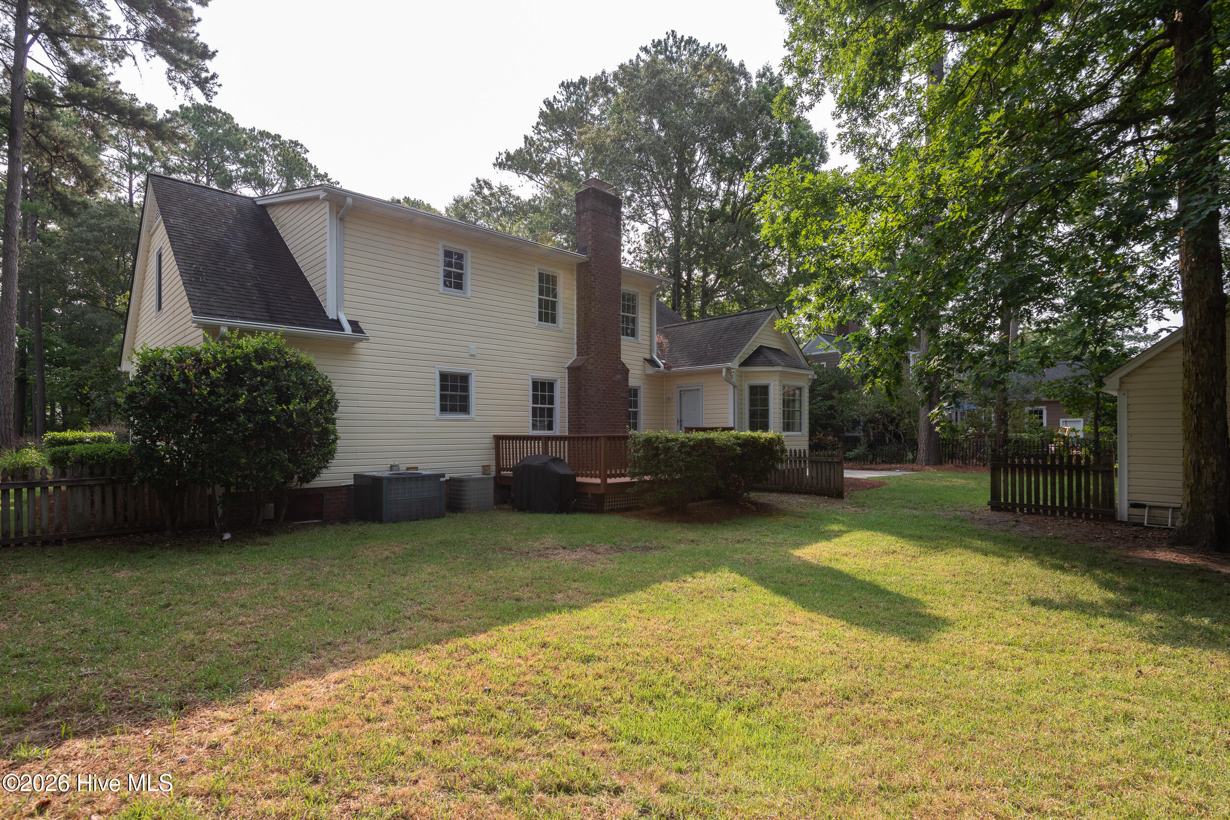 main property photo 75