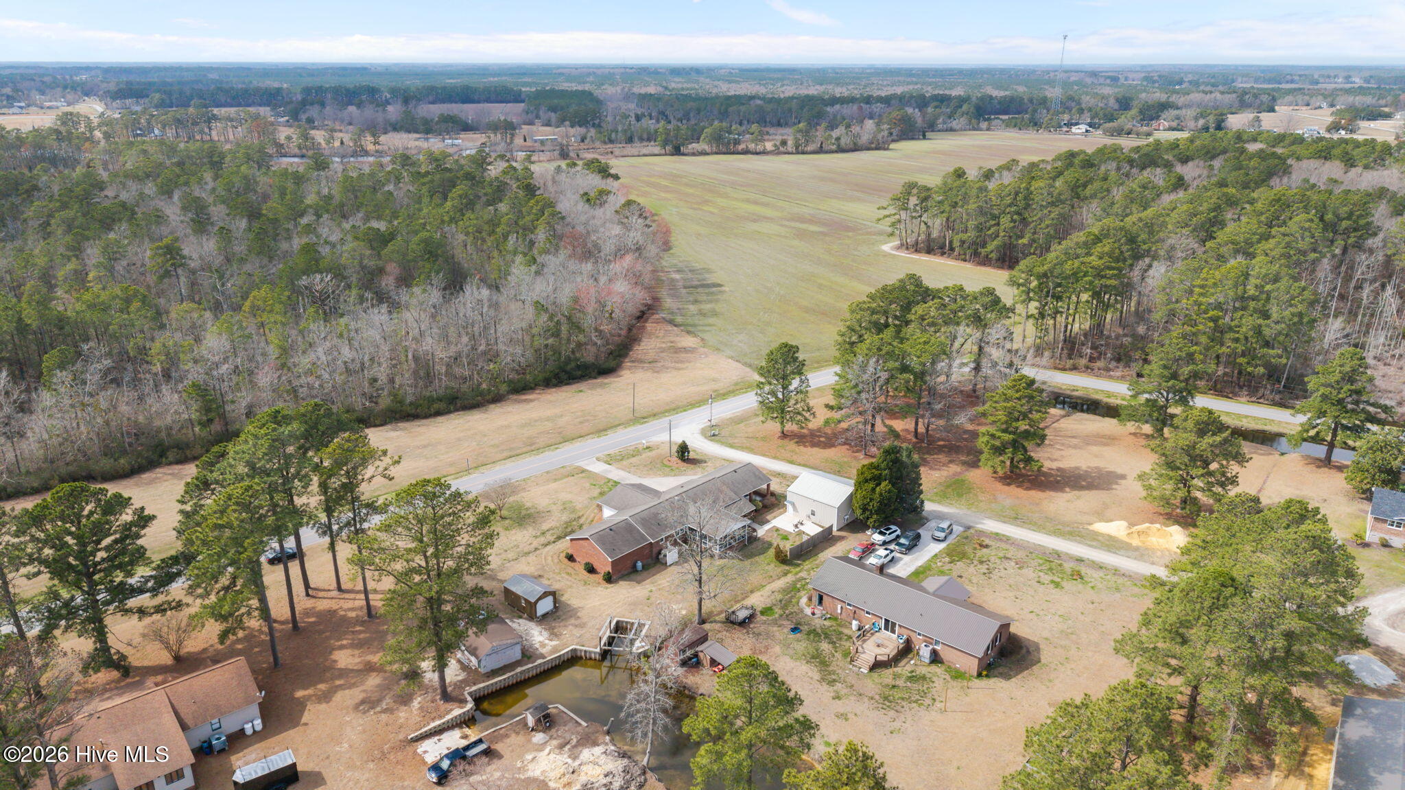 main property photo 20