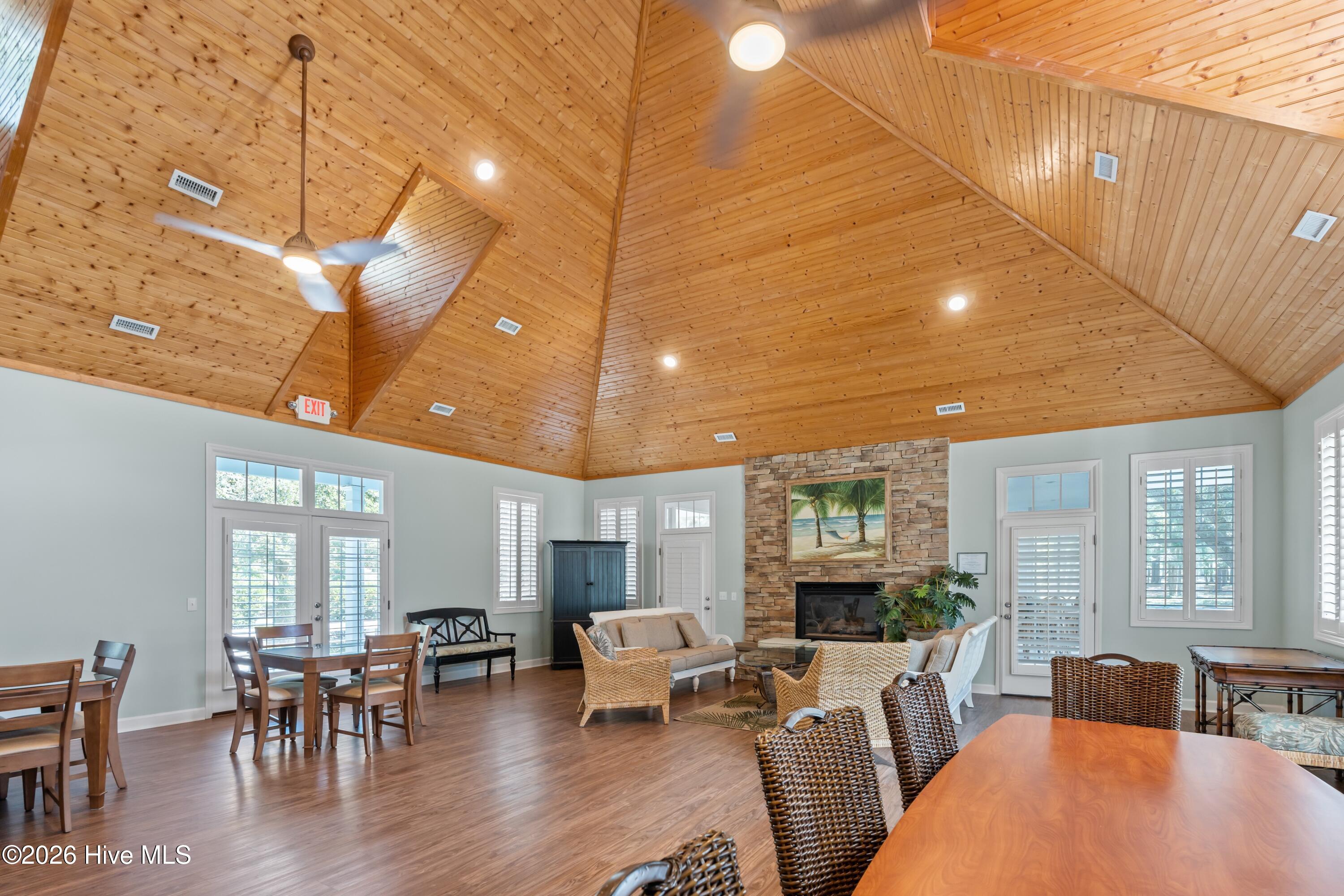 main property photo 76