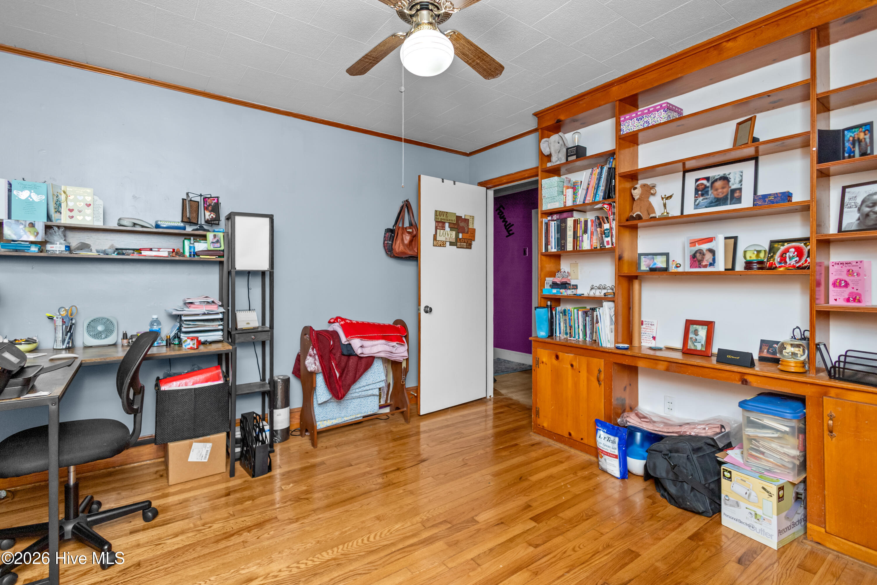 main property photo 23