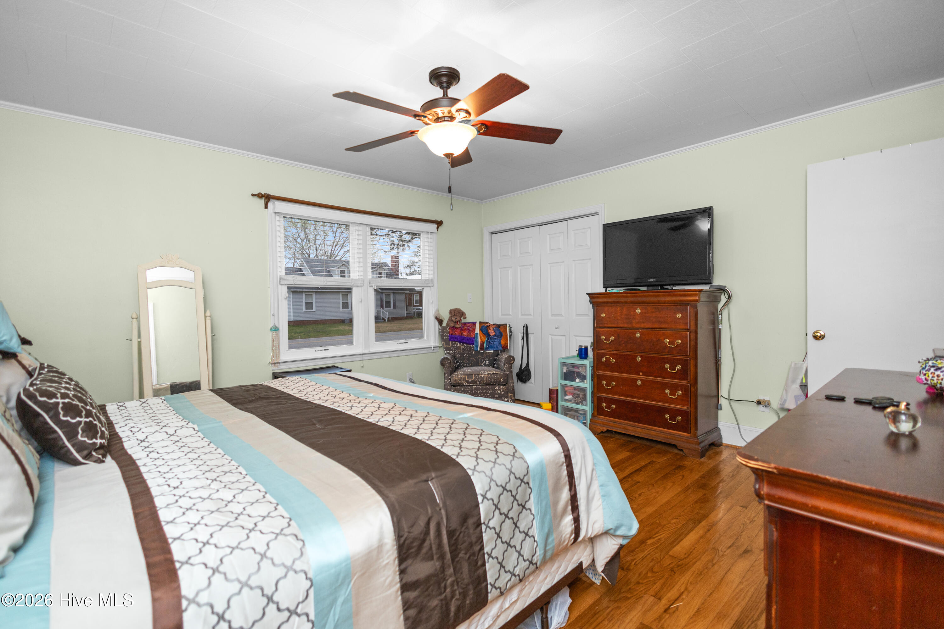 main property photo 31