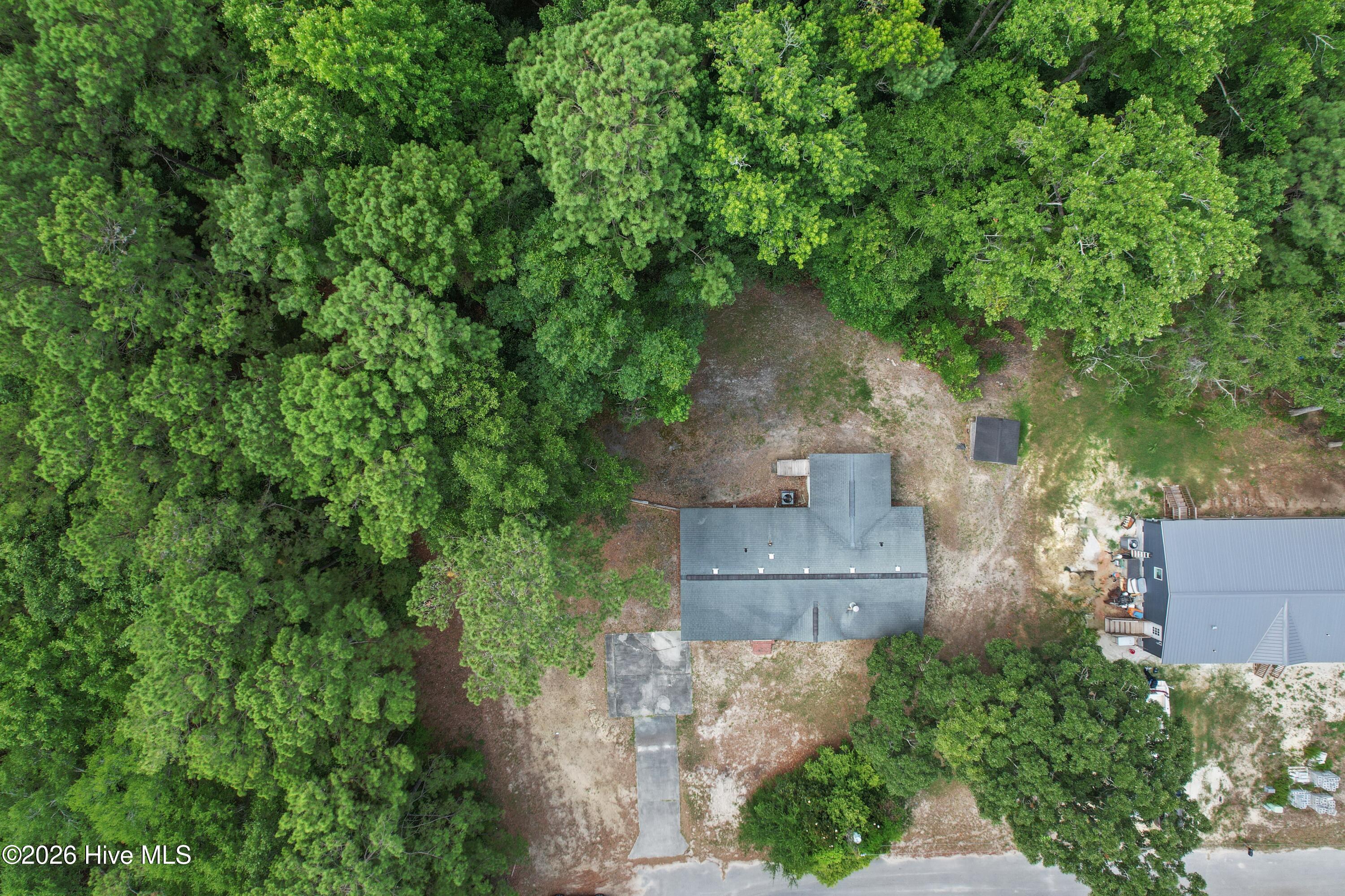 main property photo 24