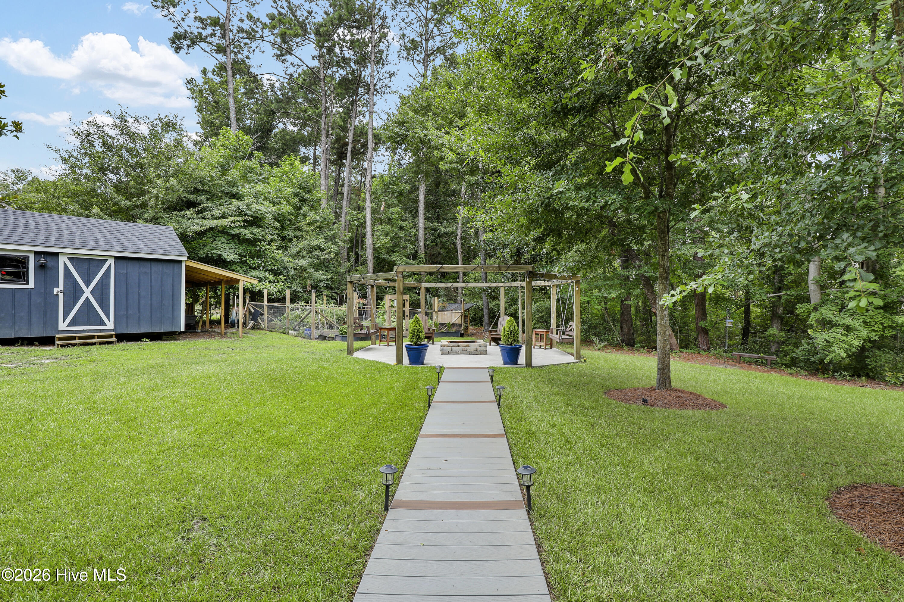 main property photo 46