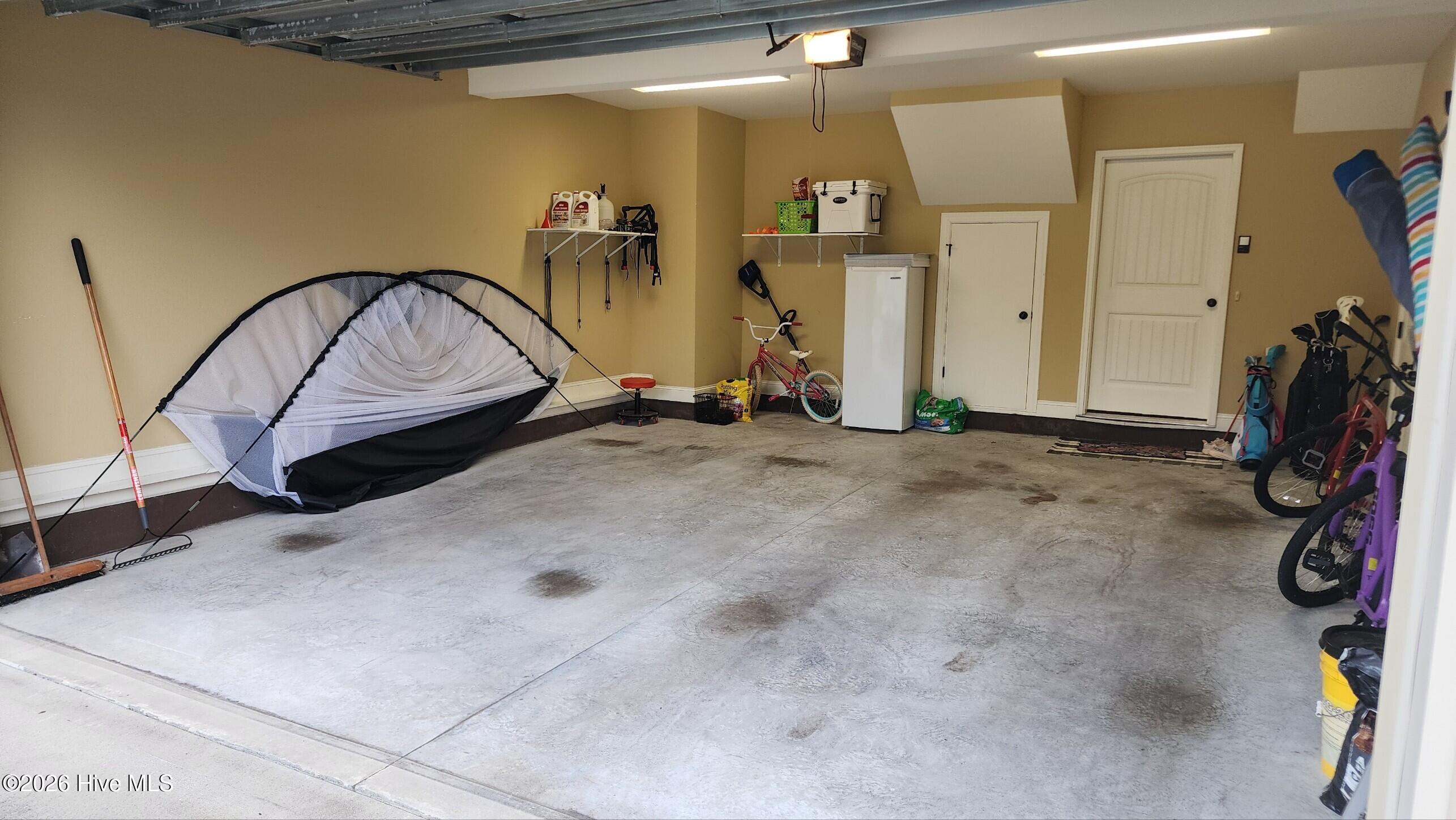 main property photo 39