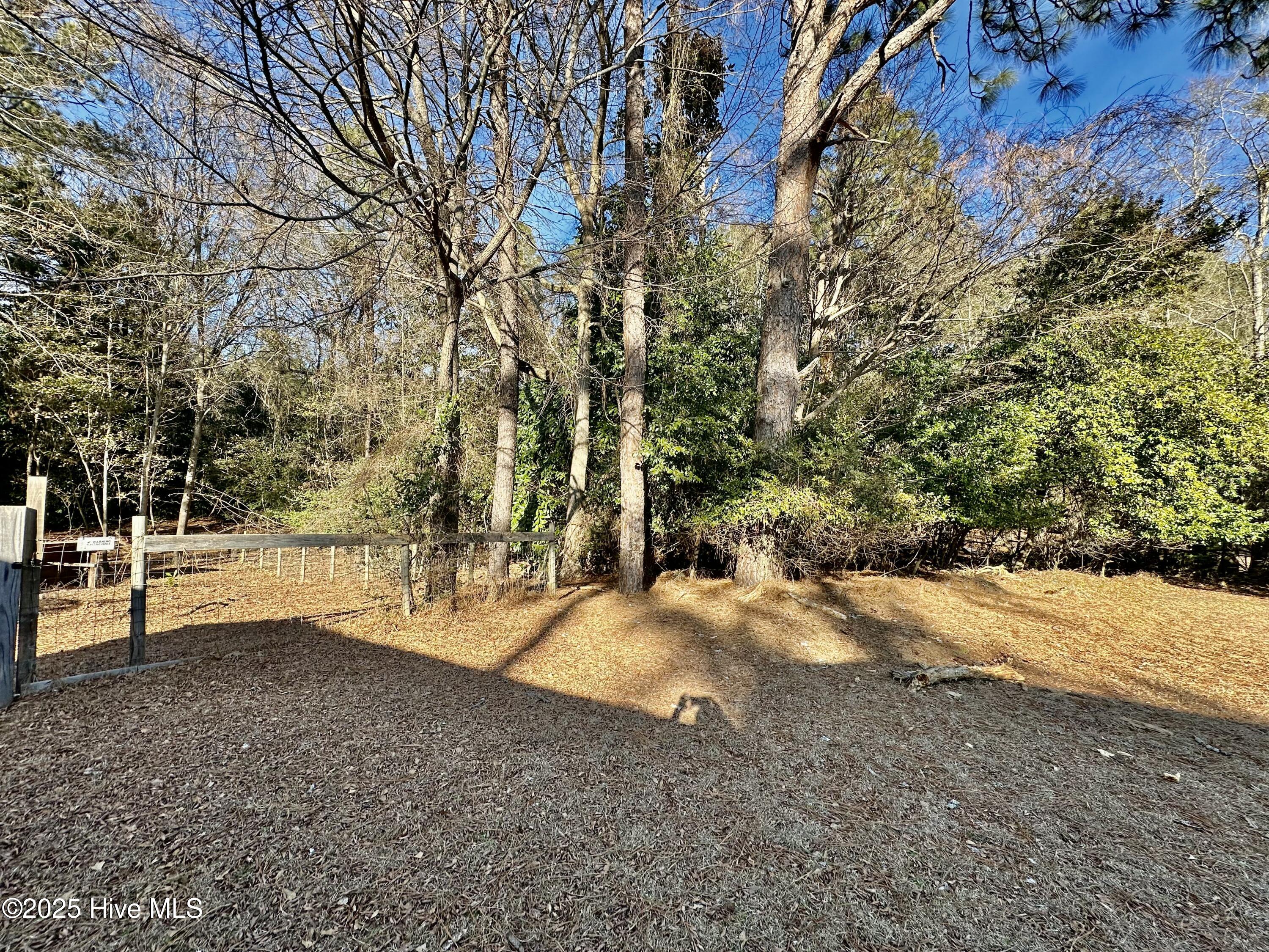 main property photo 43