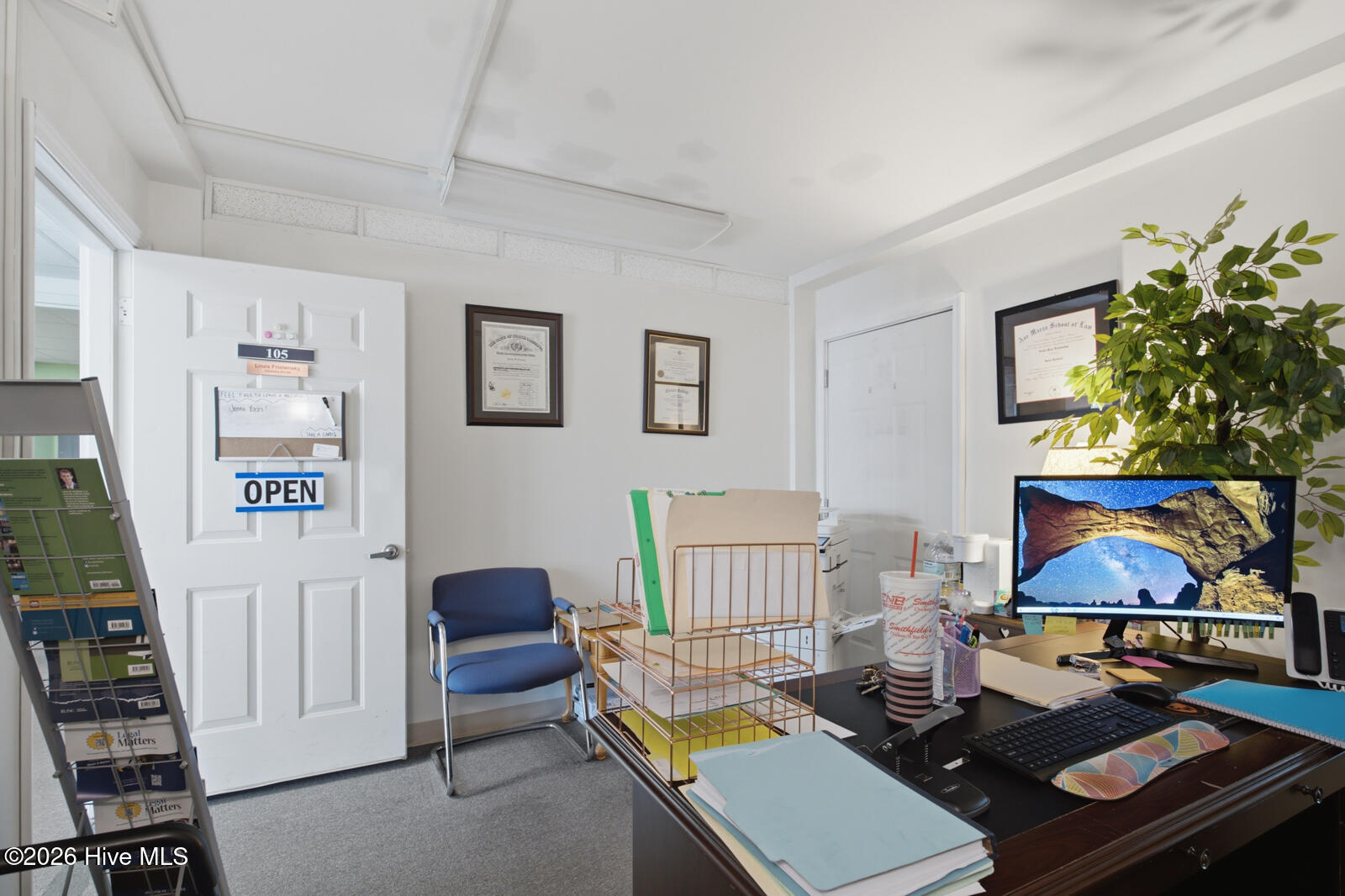 main property photo 8