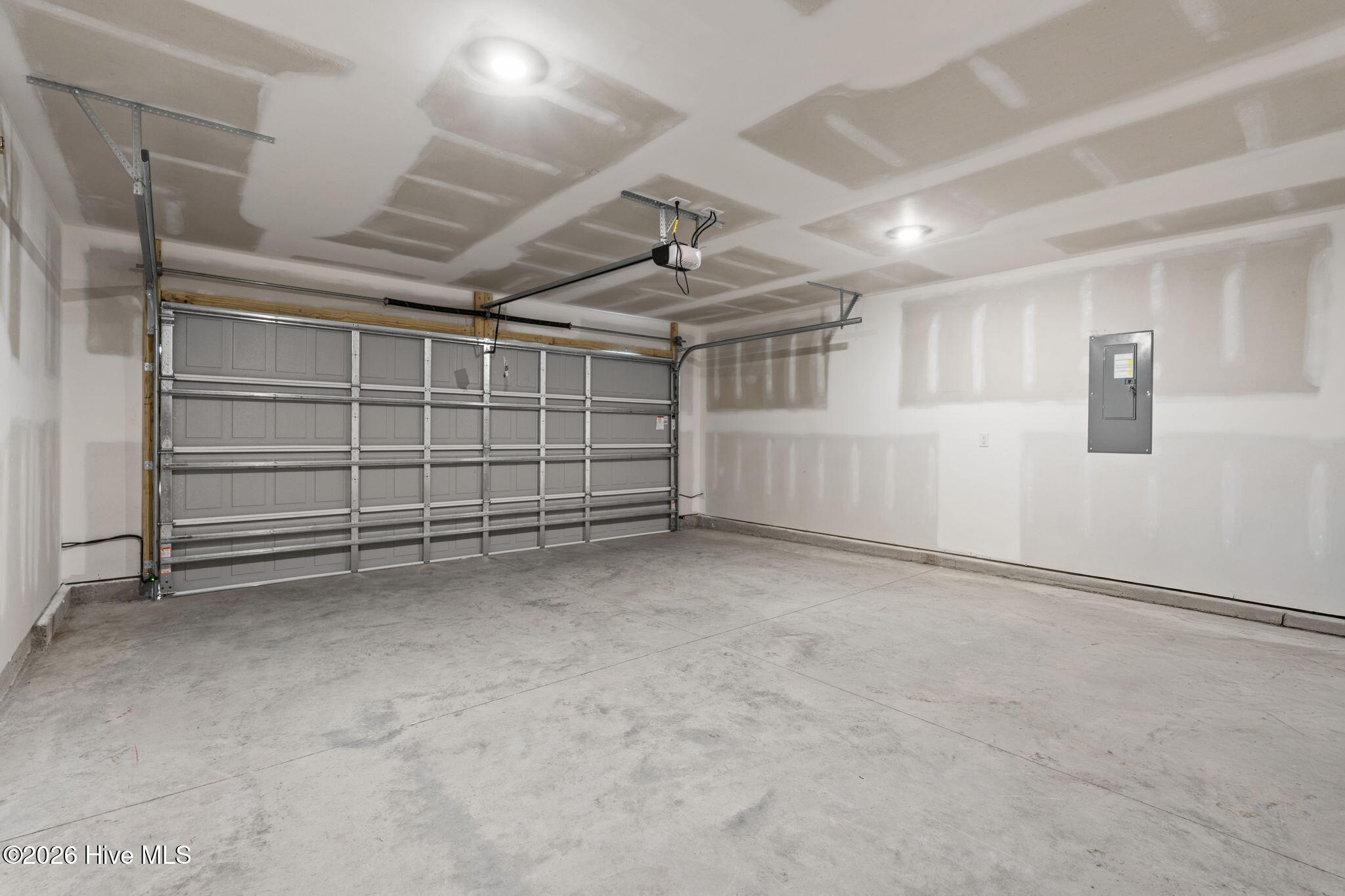main property photo 49