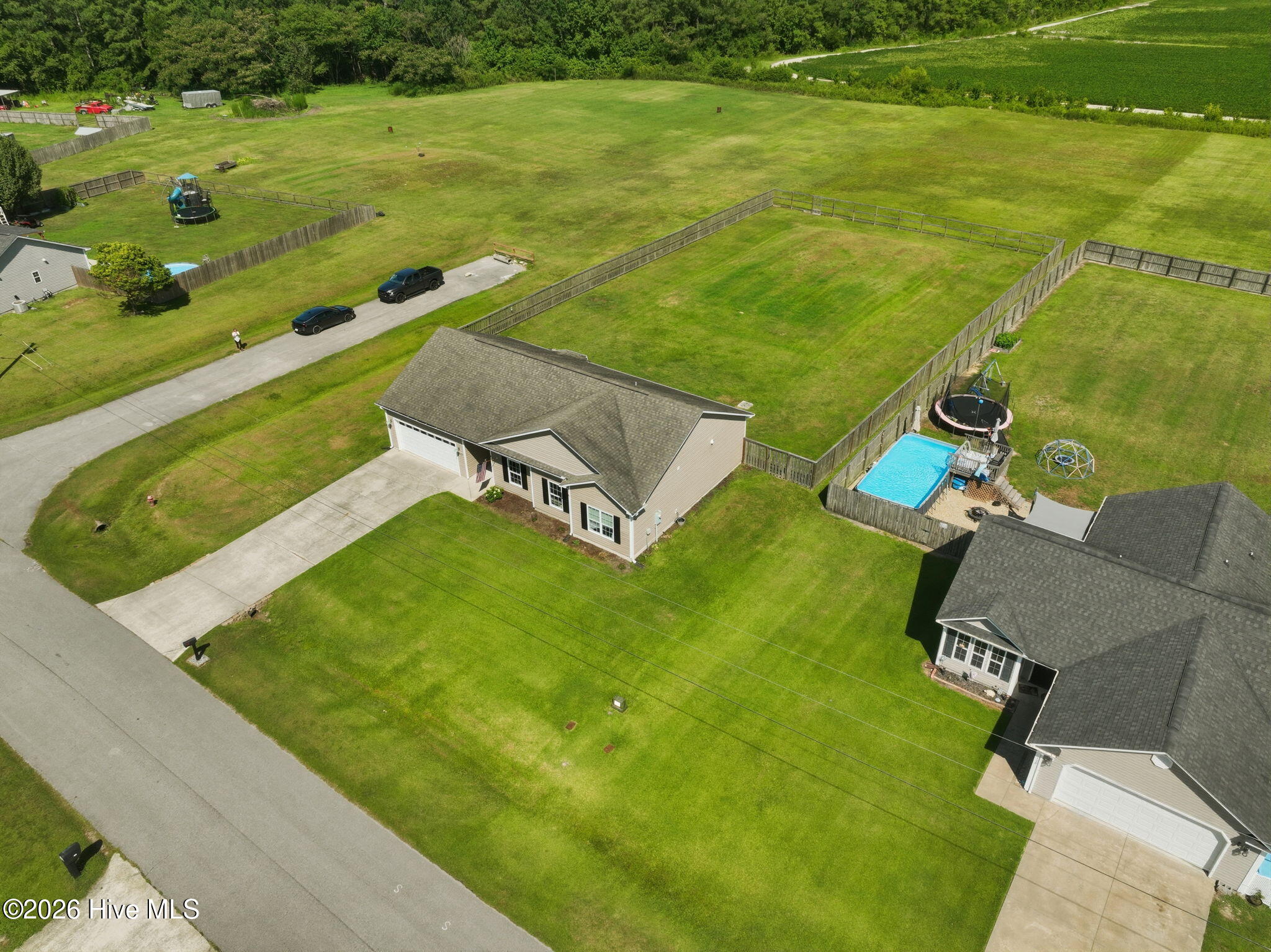 main property photo 46