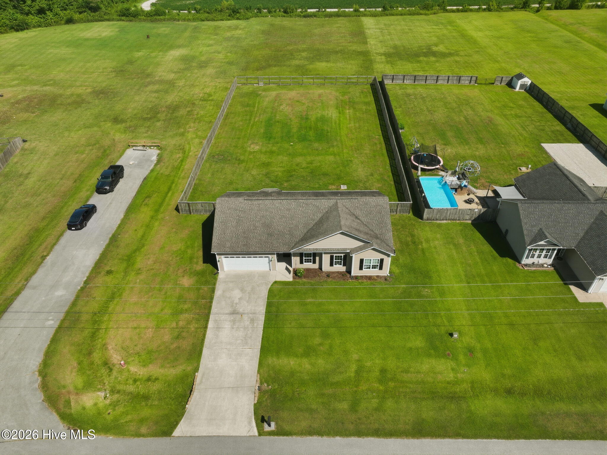 main property photo 48