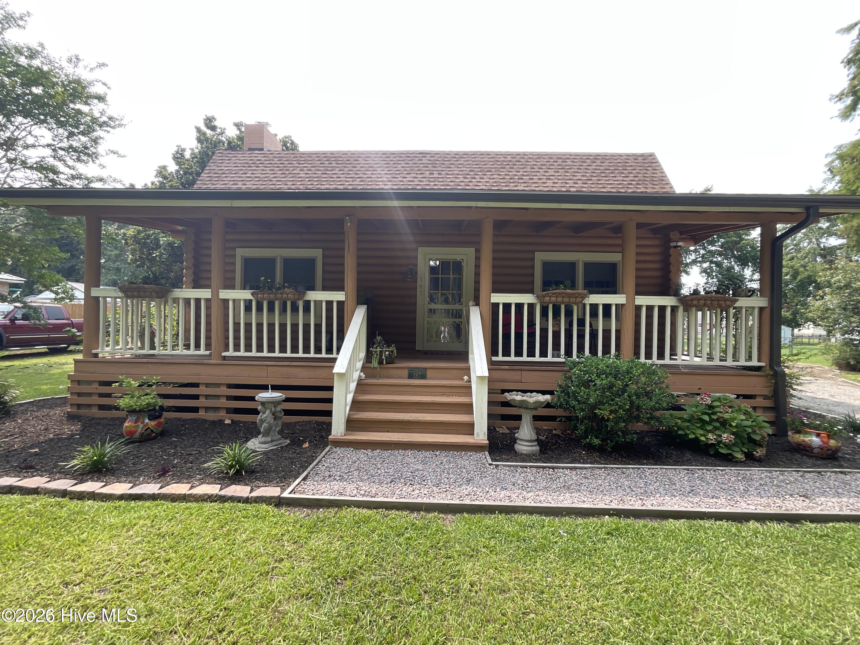 main property photo 2