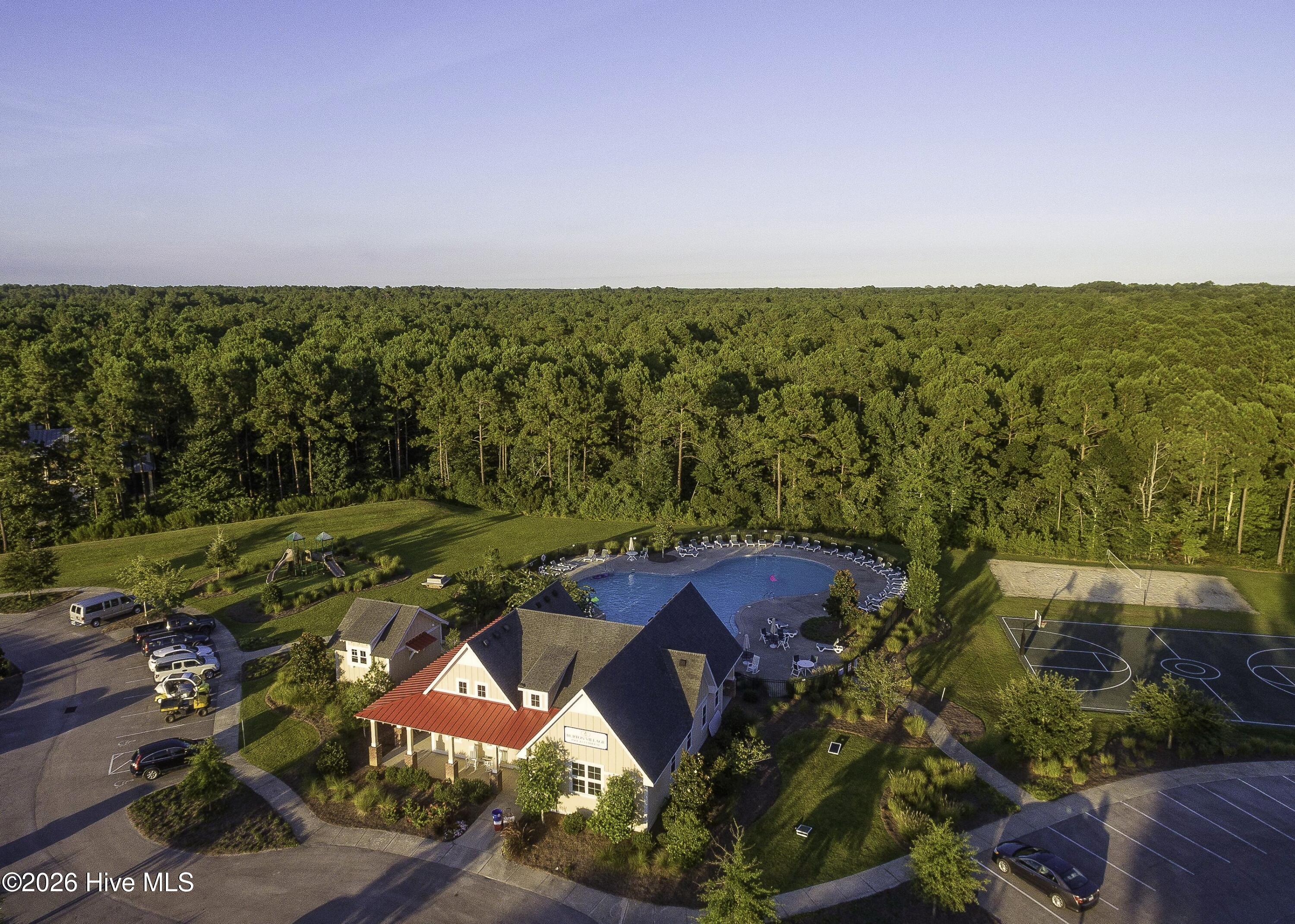 main property photo 45