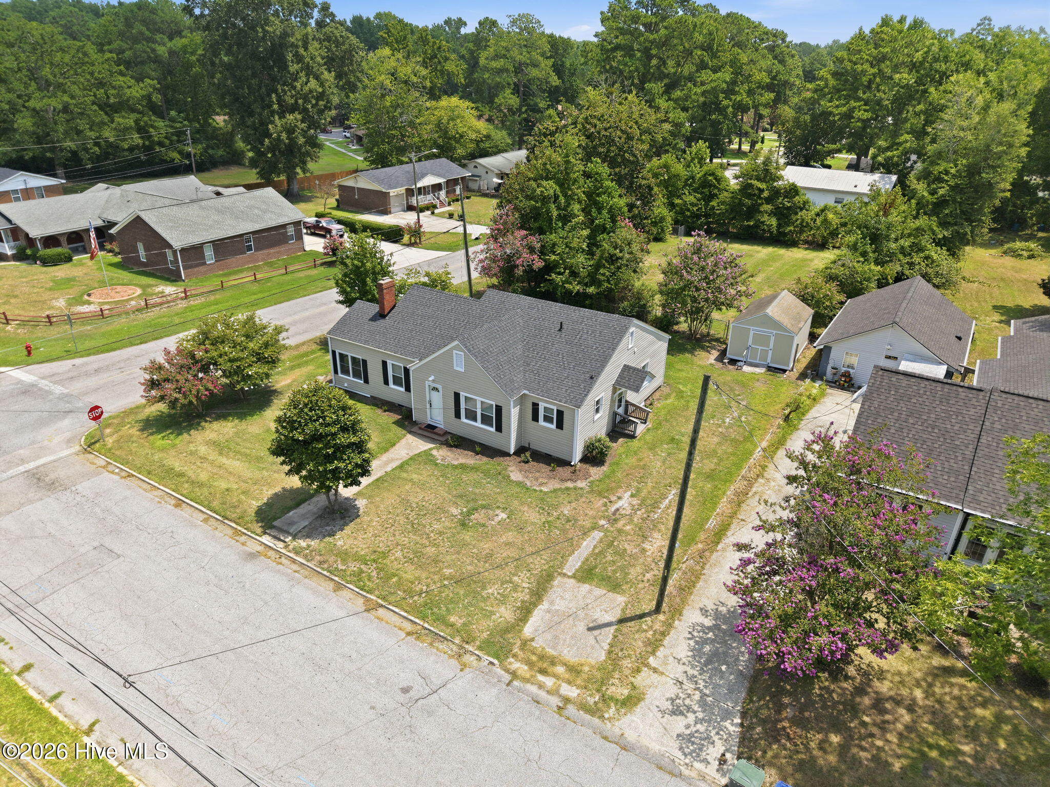 main property photo 5