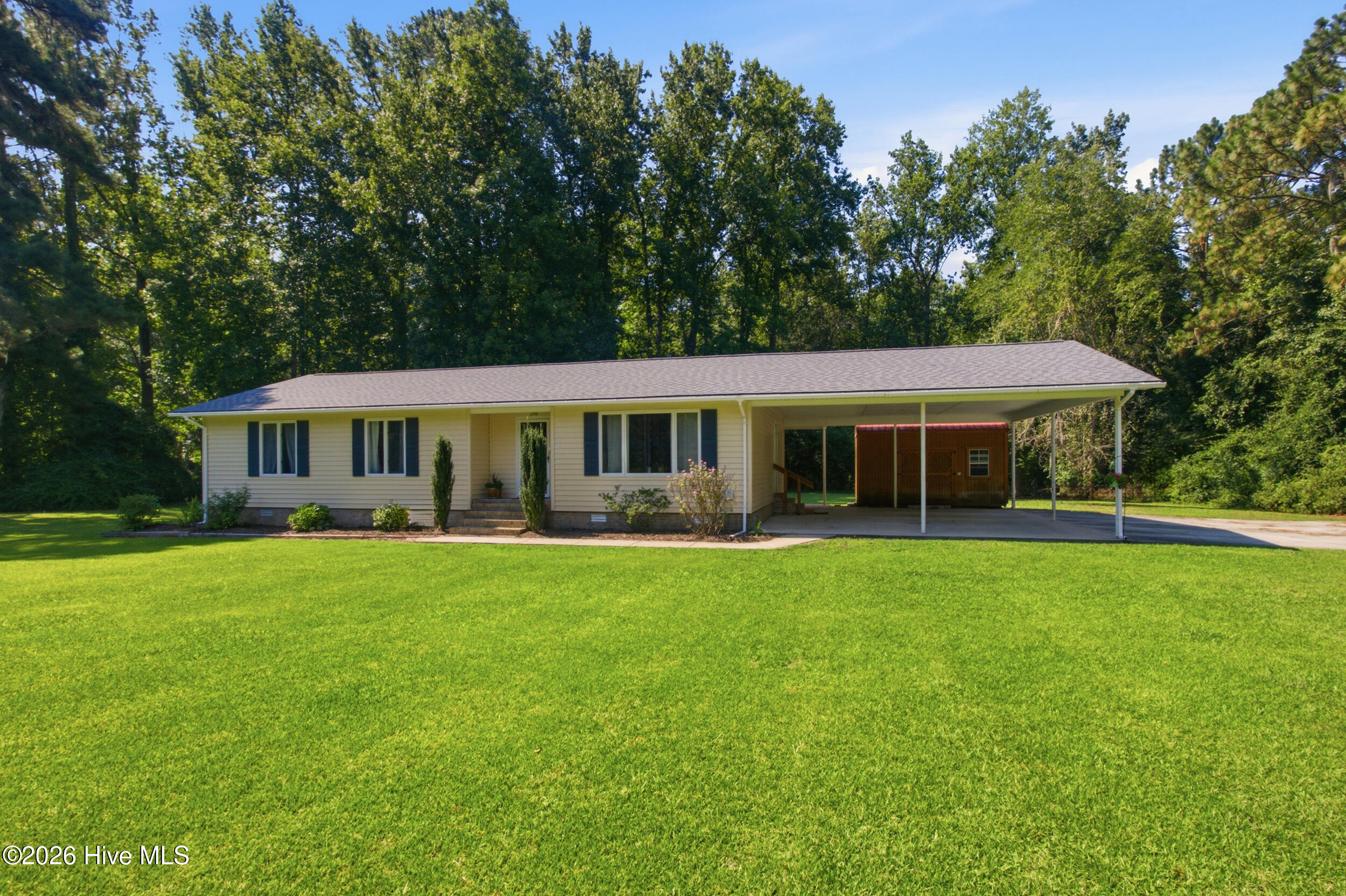 main property photo 27