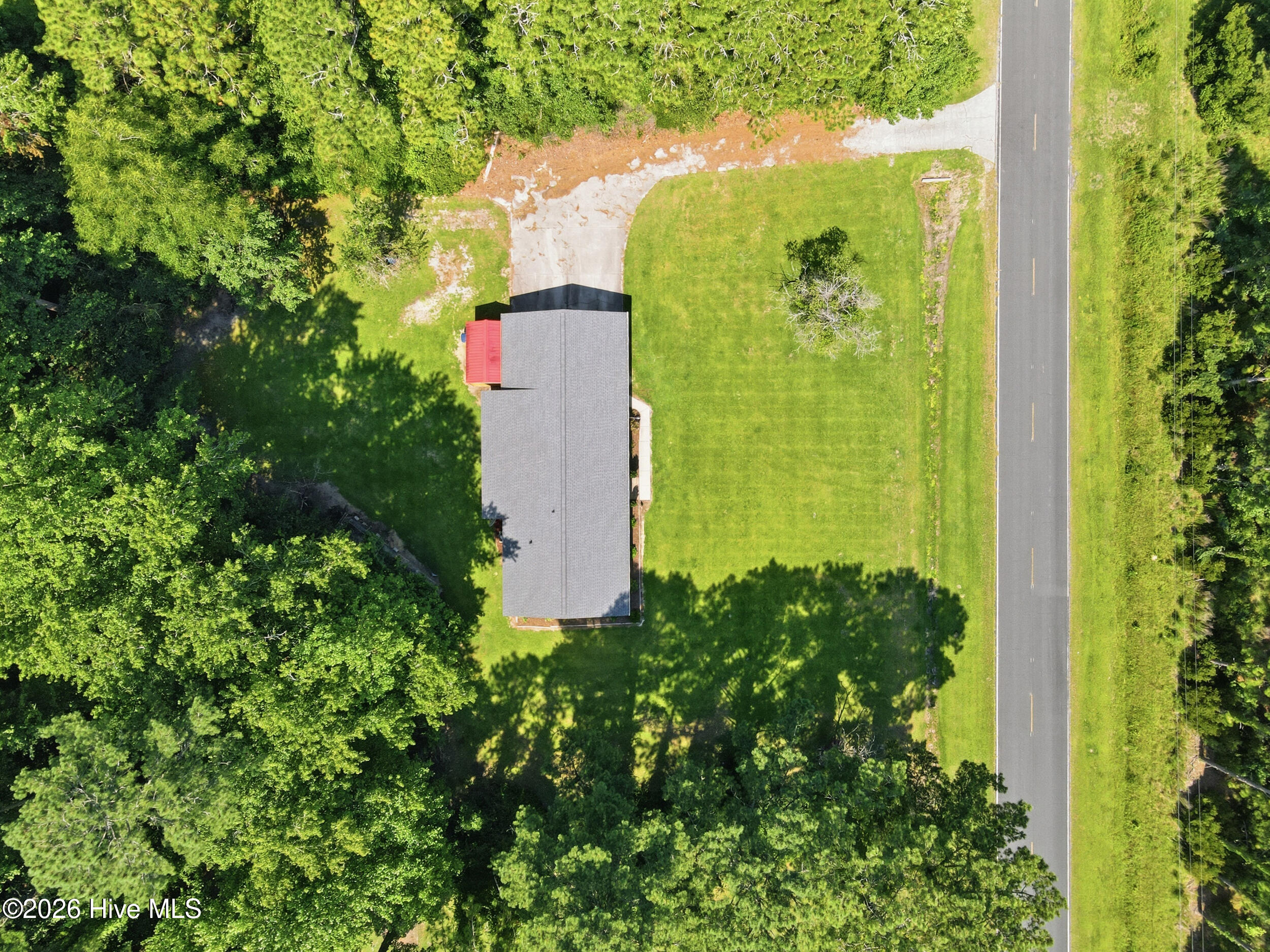 main property photo 36