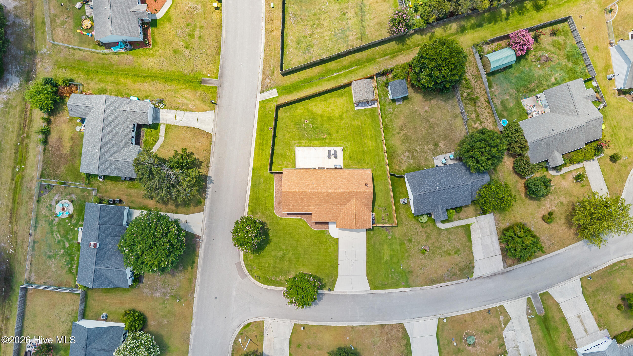 main property photo 35