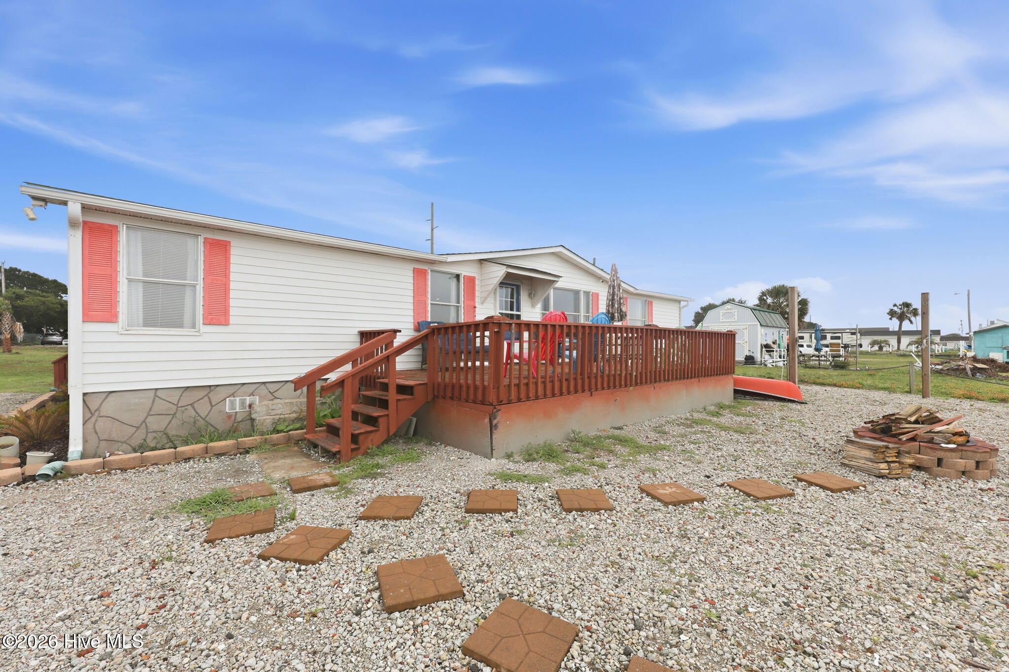 main property photo 5