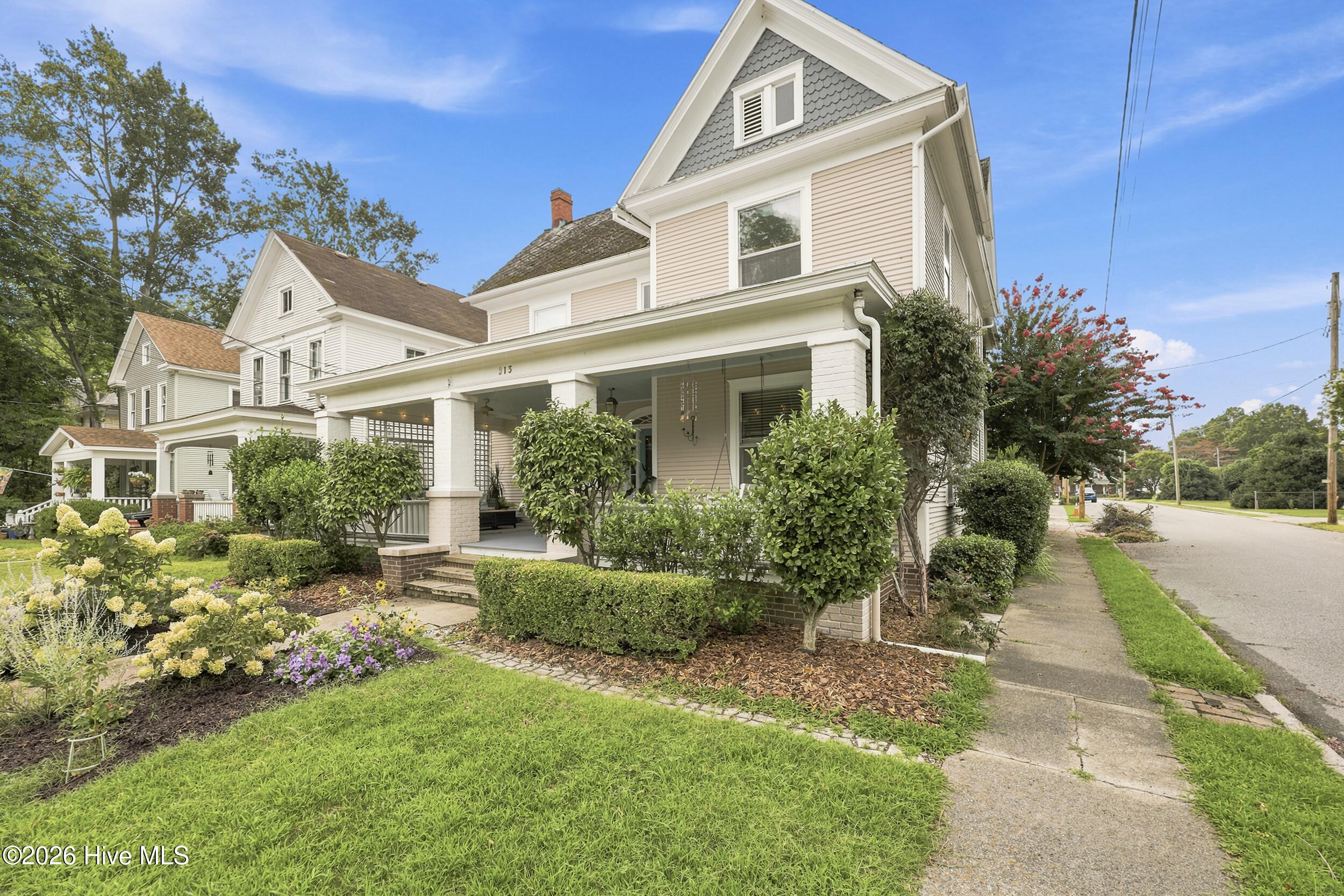 main property photo 2