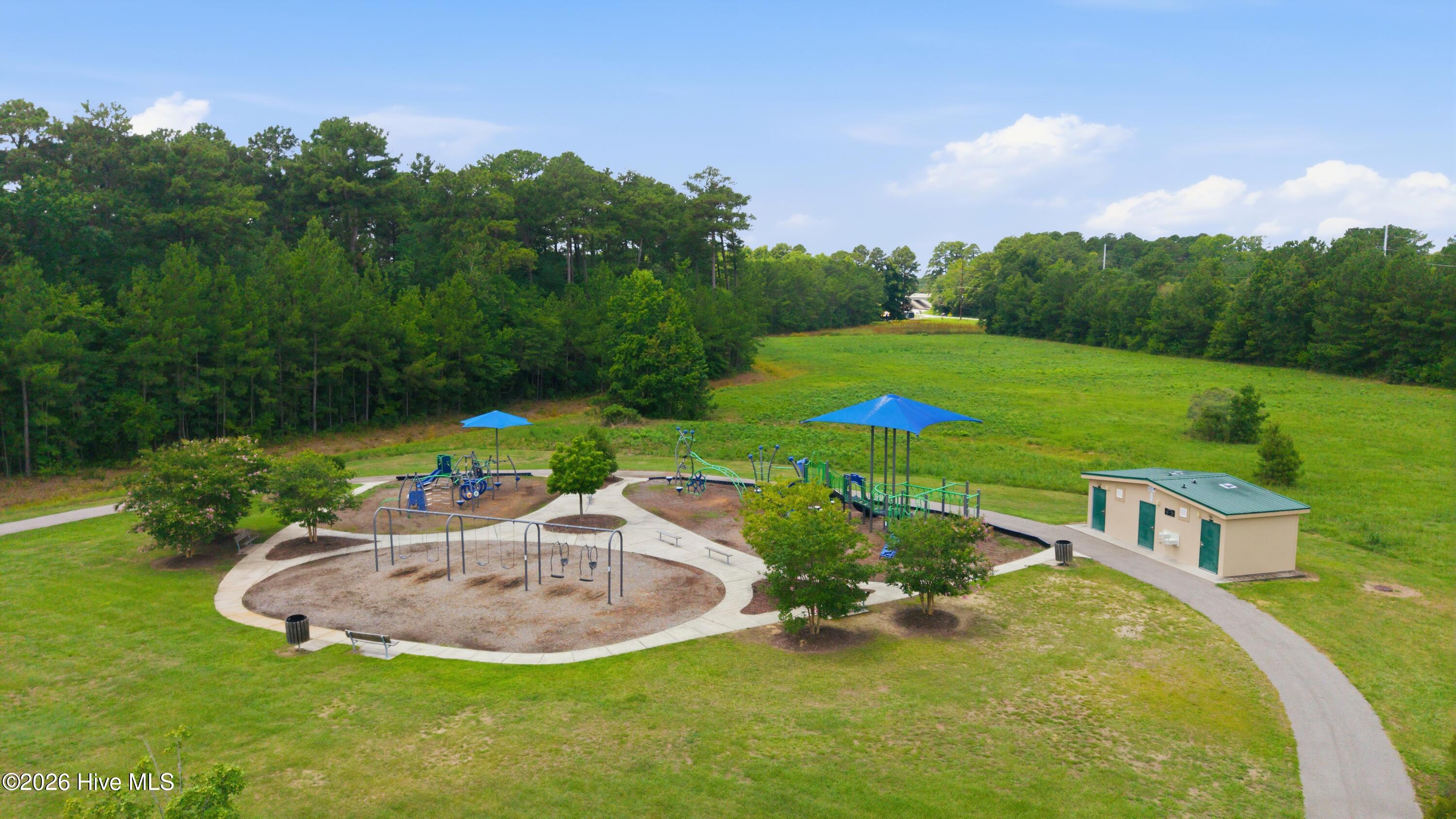 main property photo 14