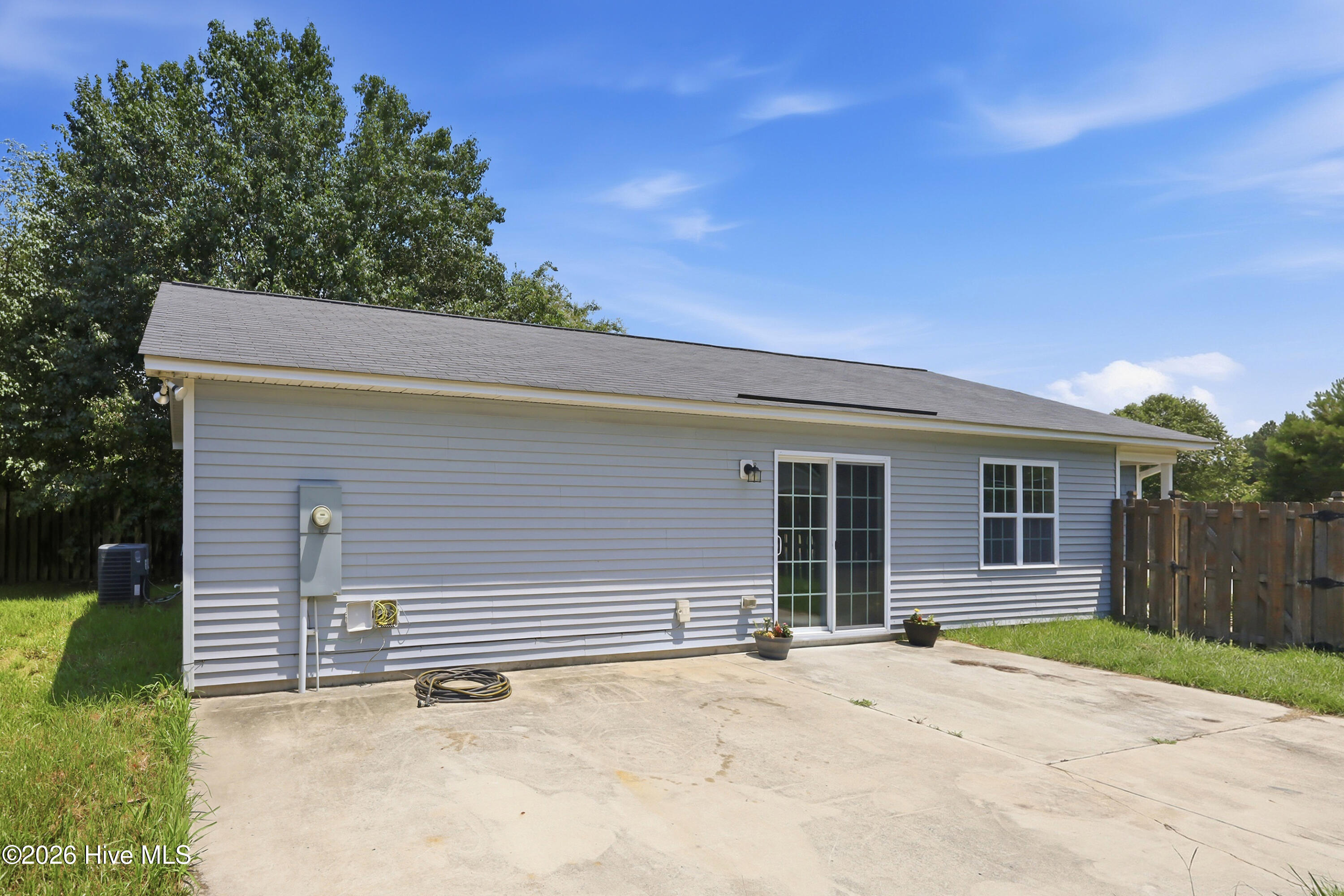main property photo 45