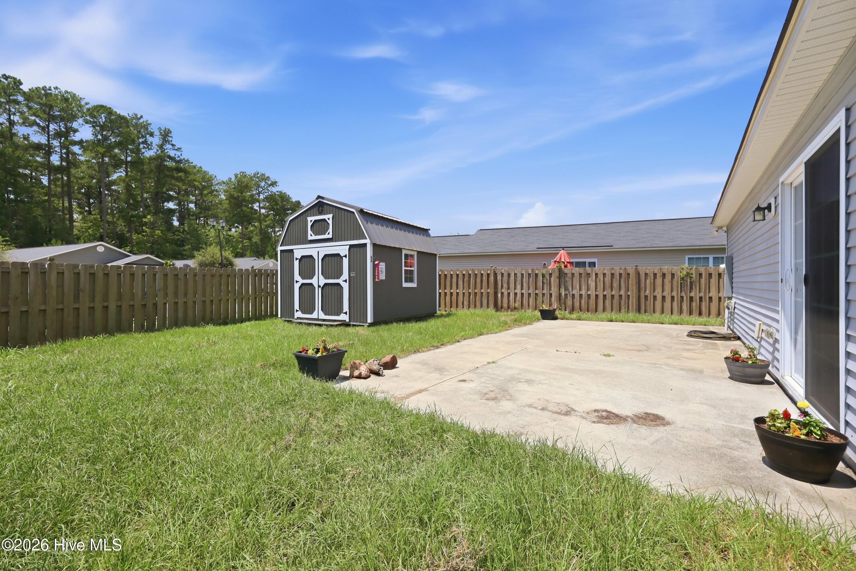main property photo 47
