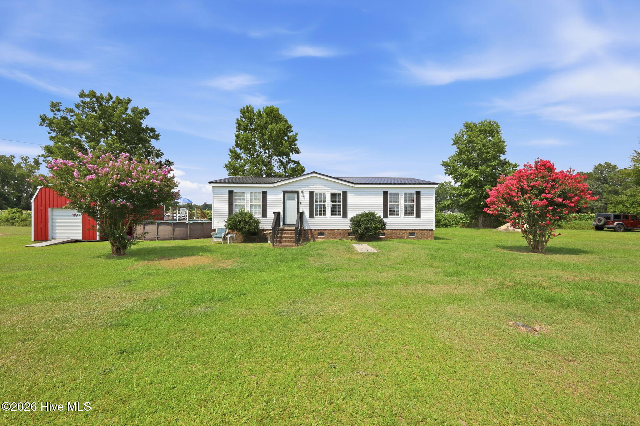main property photo 36