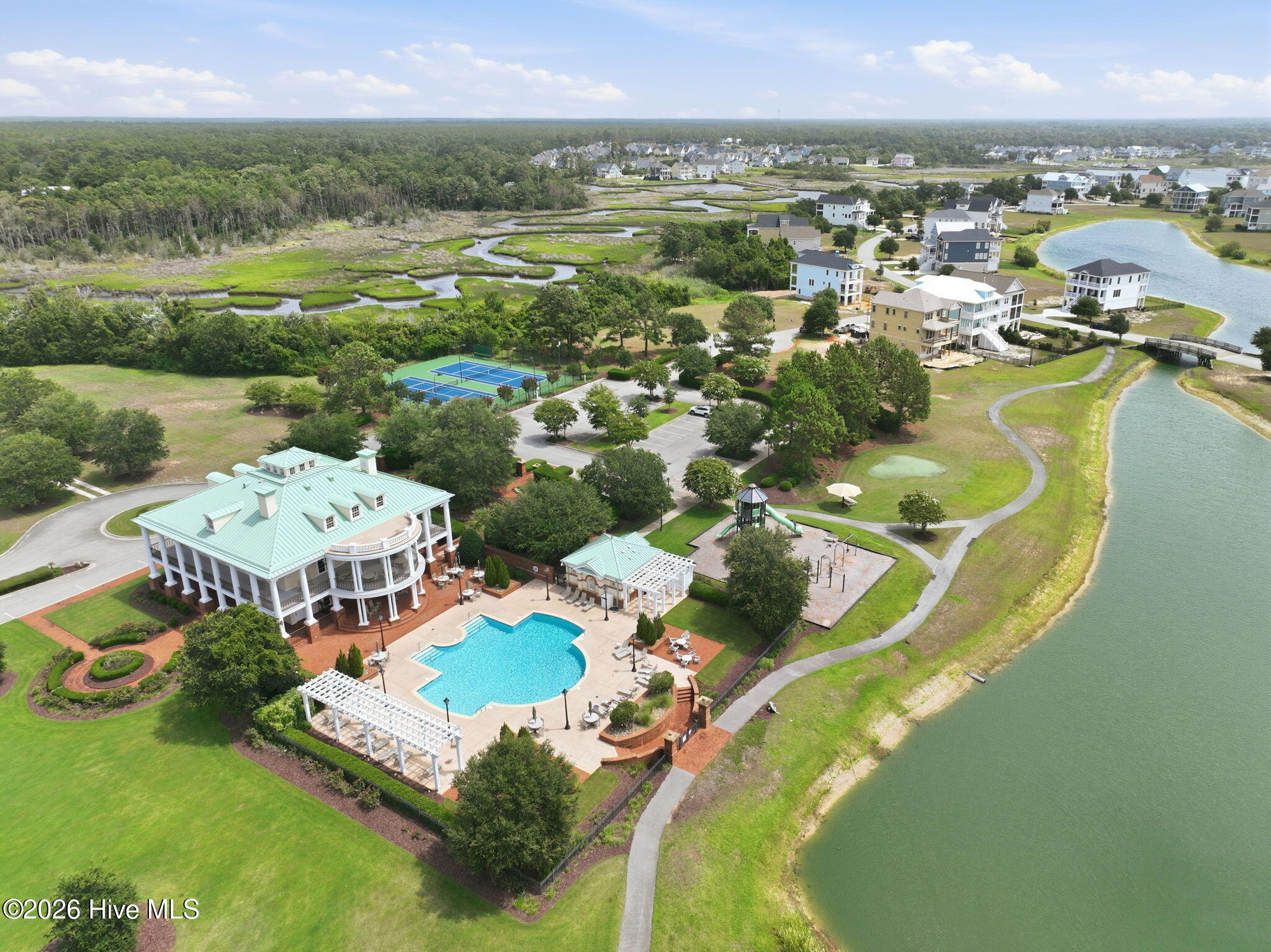 main property photo 15