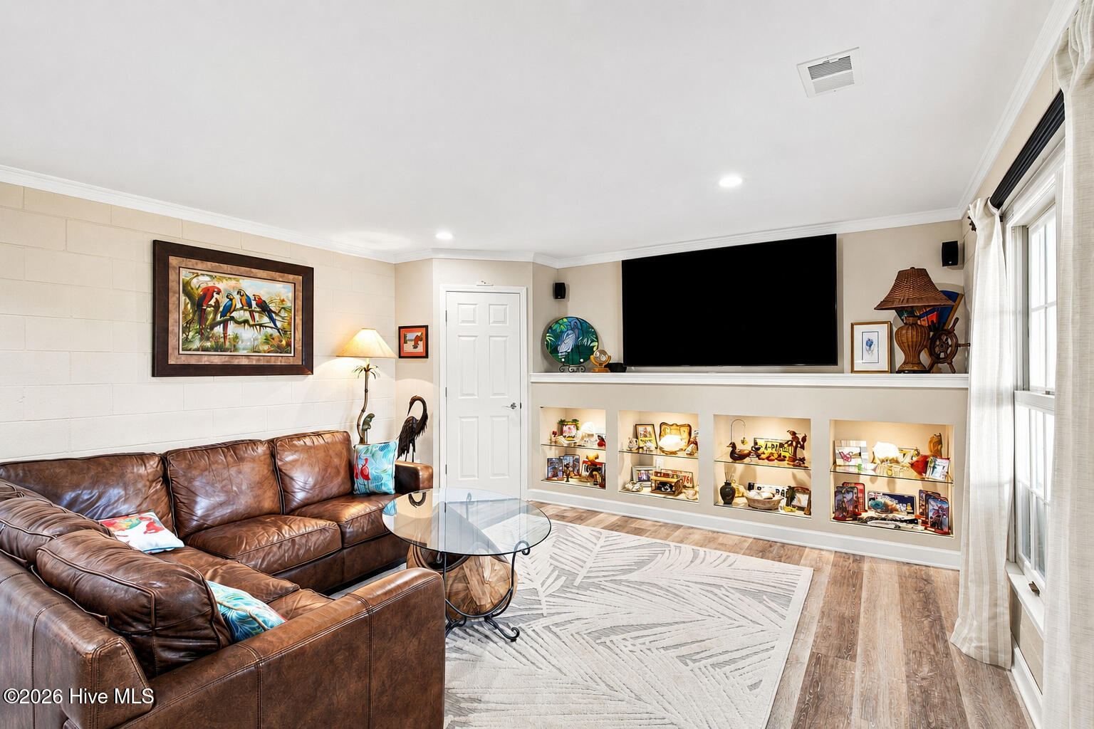 main property photo 68