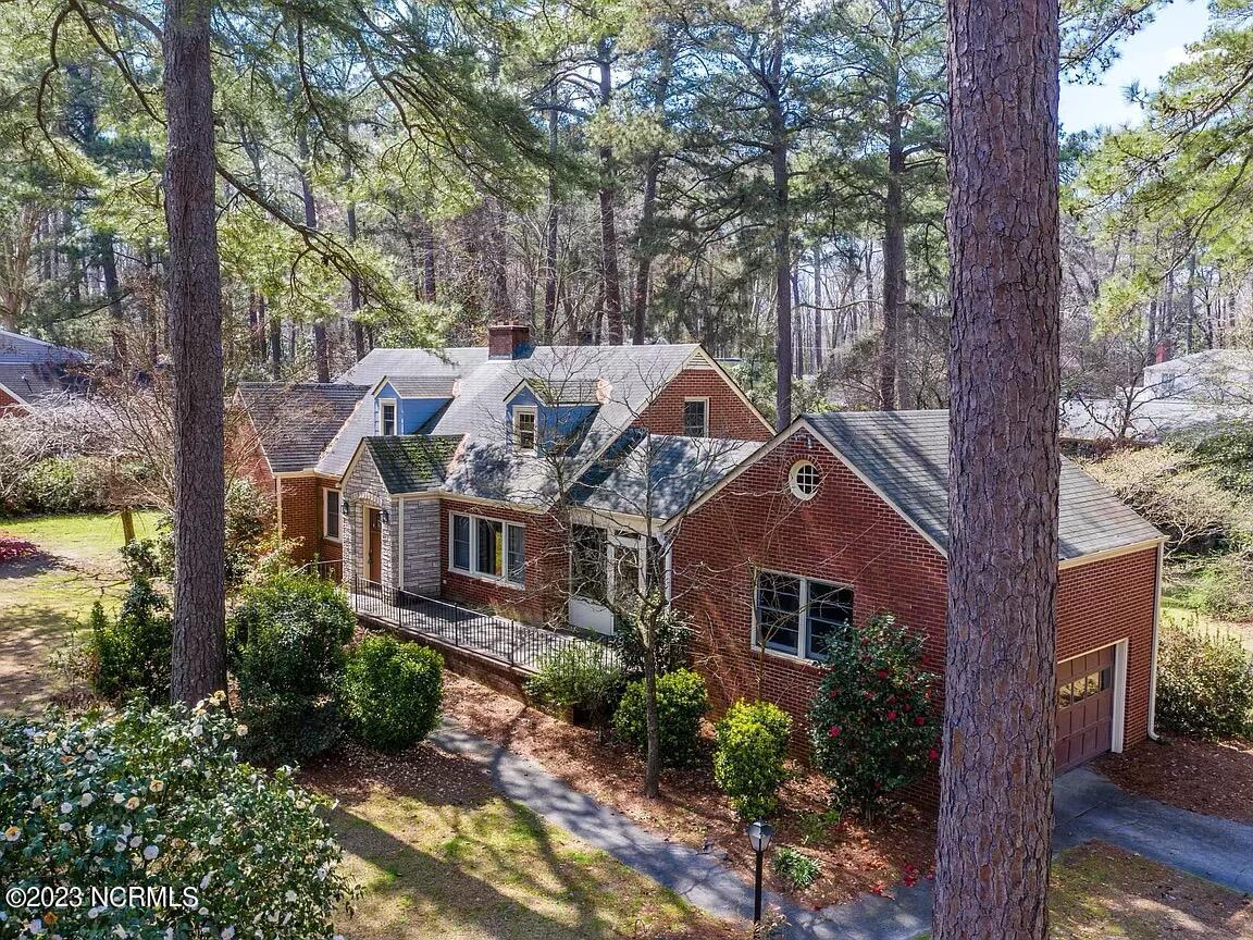 main property photo 19