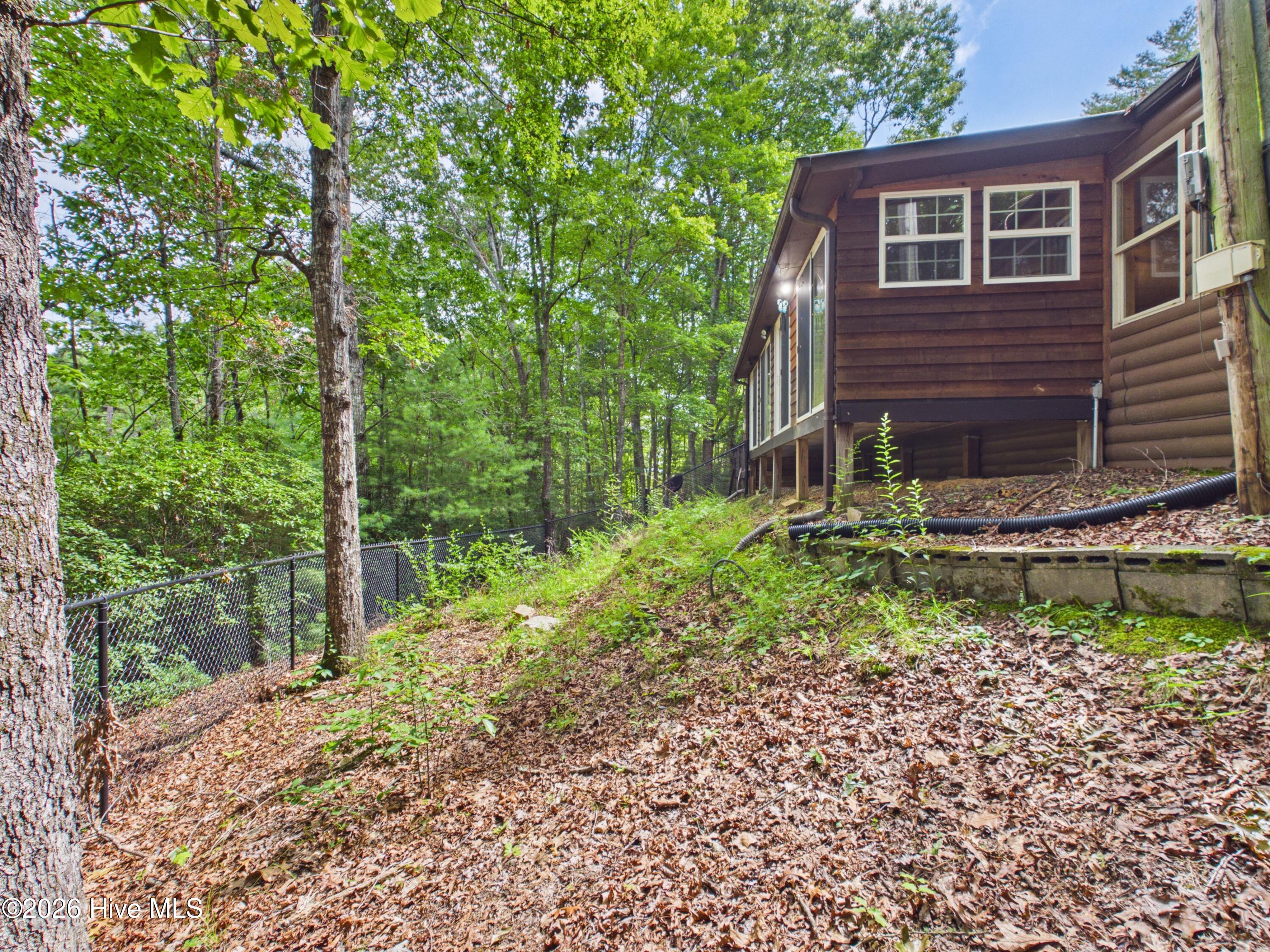 main property photo 23