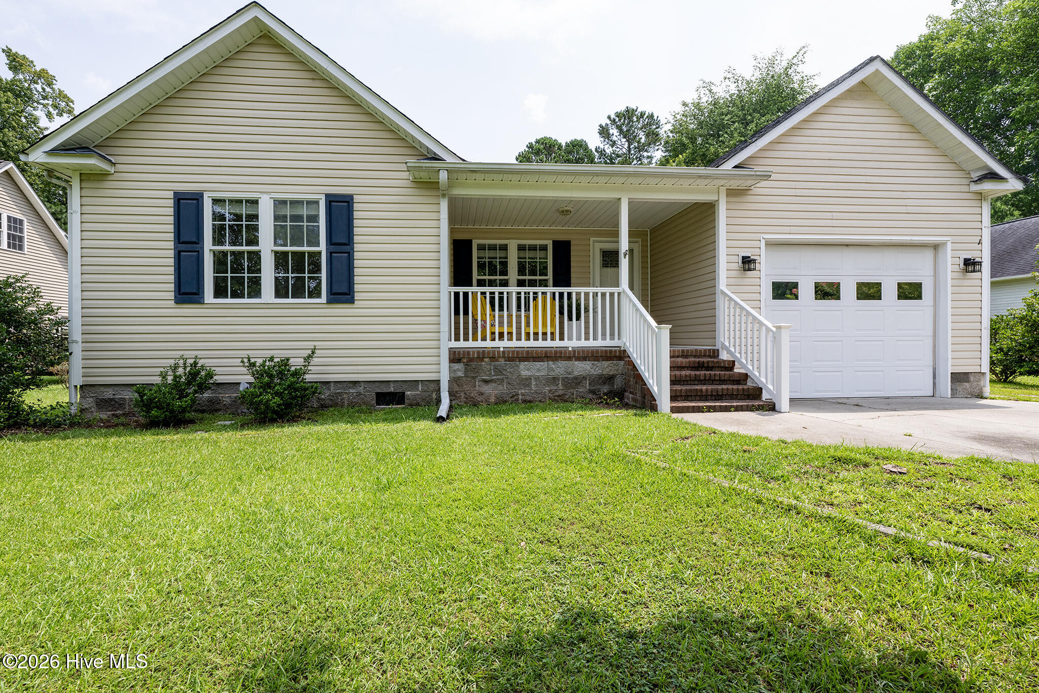 main property photo 41
