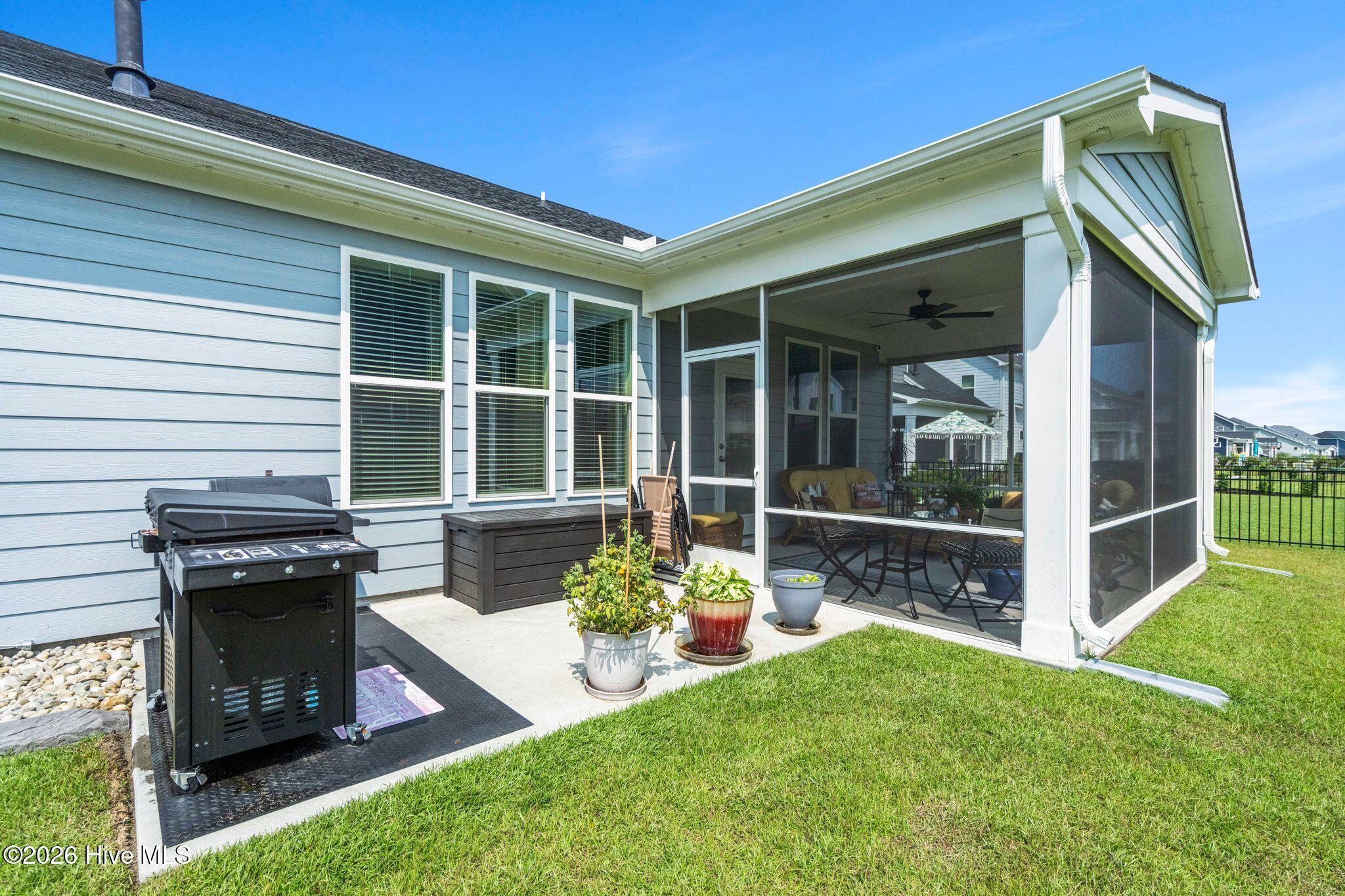 main property photo 51
