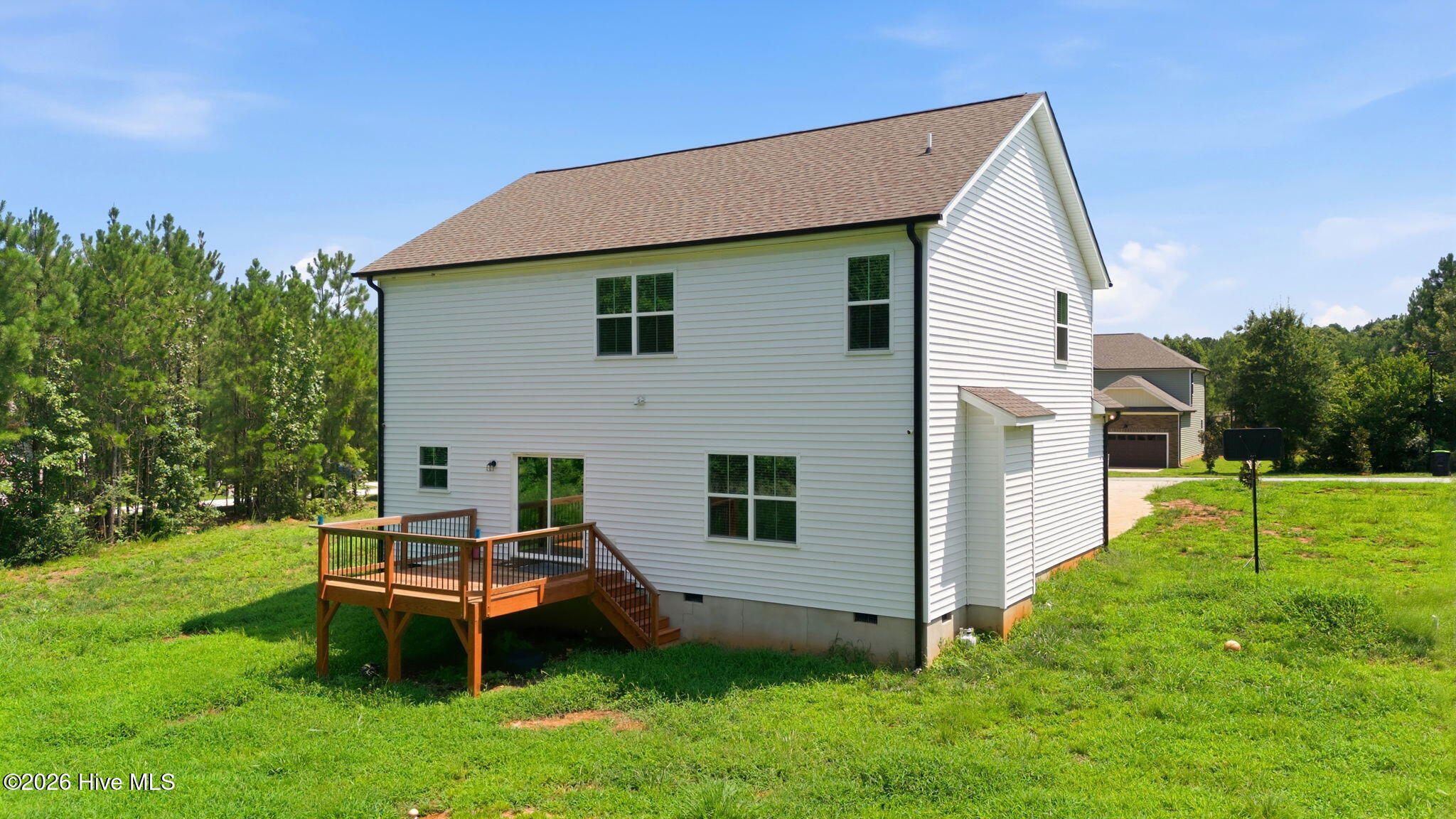 main property photo 33