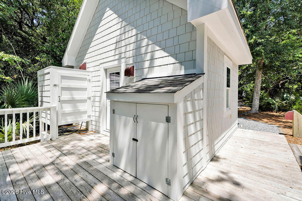 main property photo 51