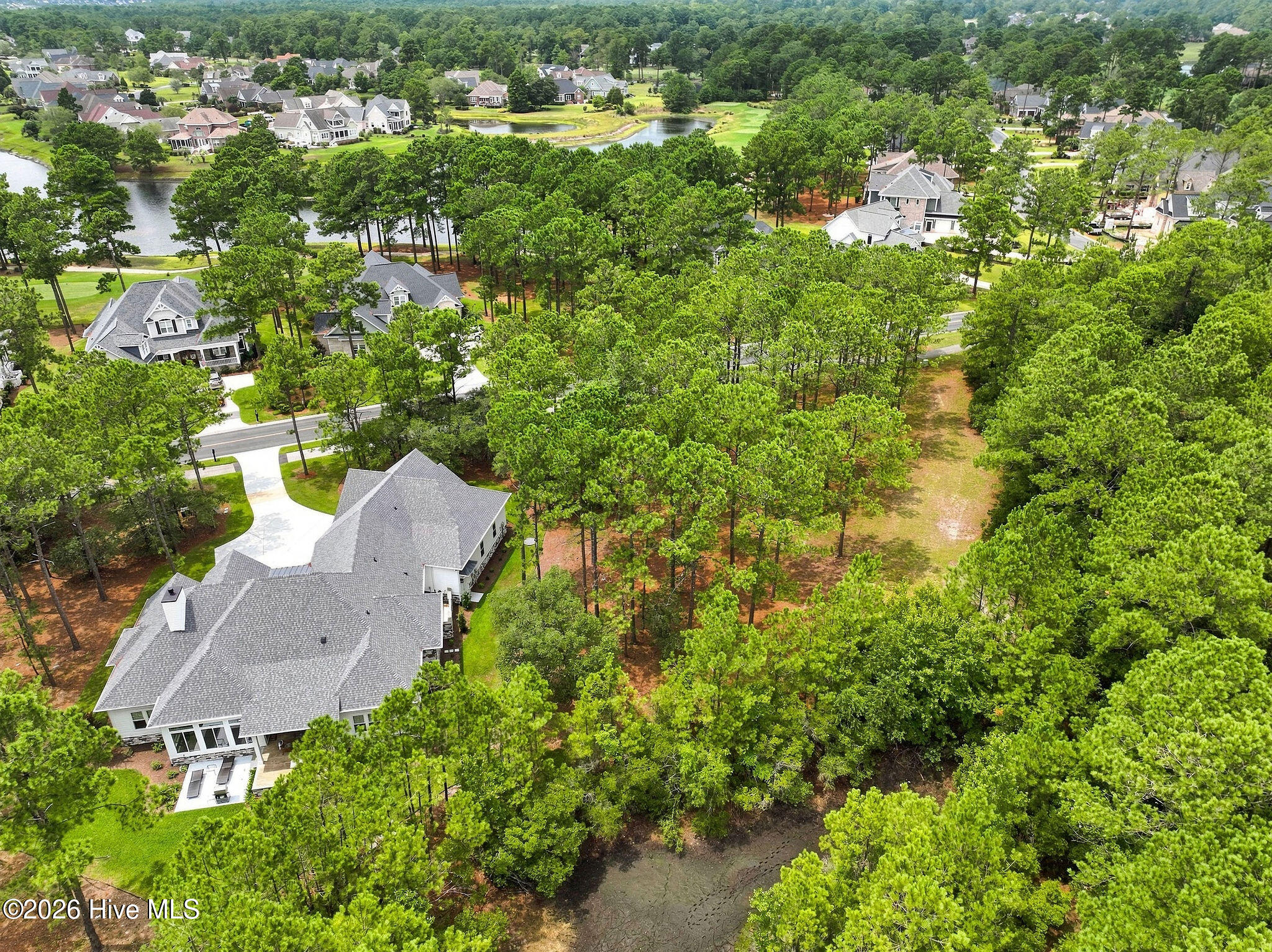 main property photo 33