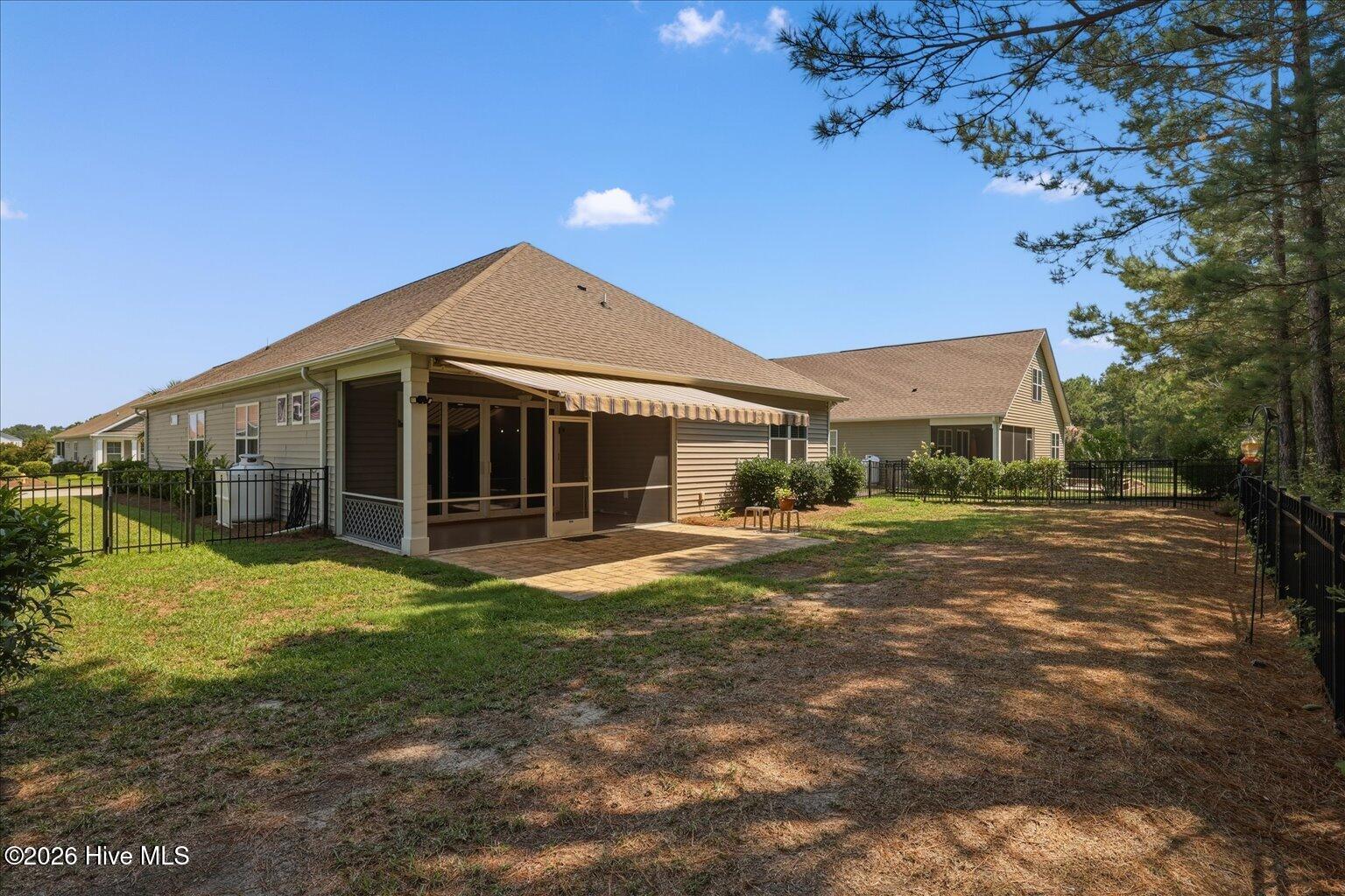 main property photo 35
