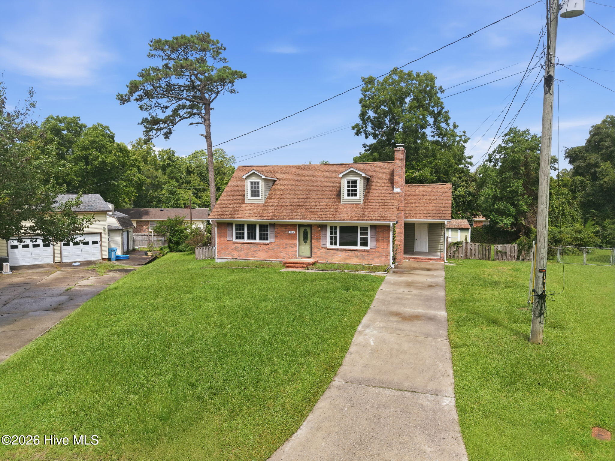 main property photo 51
