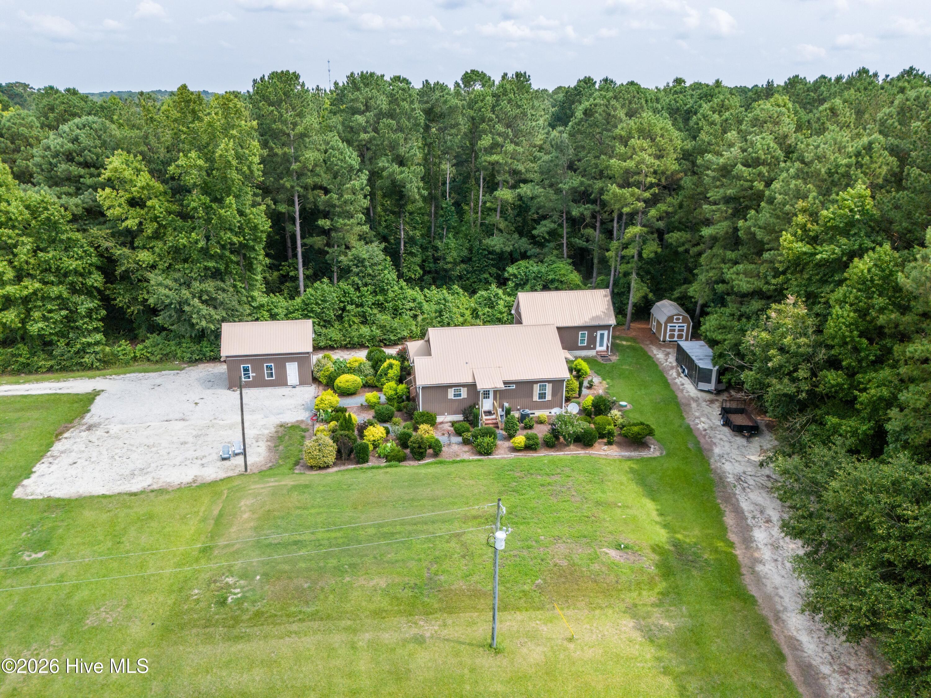 main property photo 32
