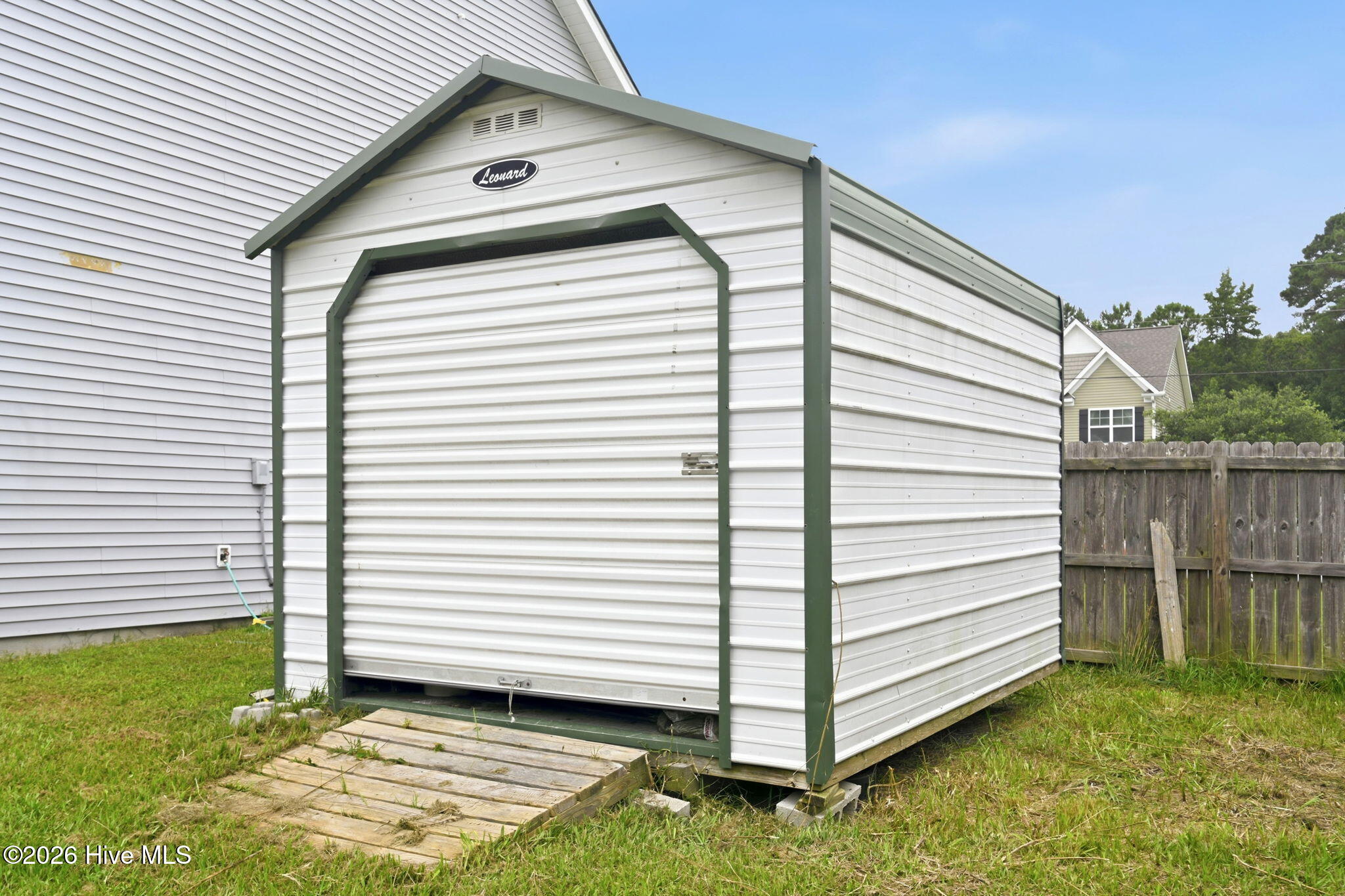 main property photo 42