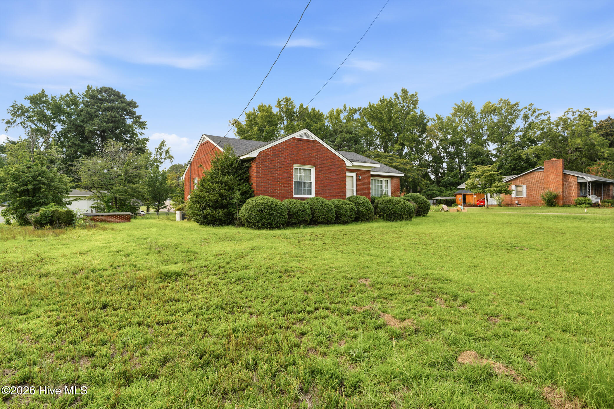 main property photo 22