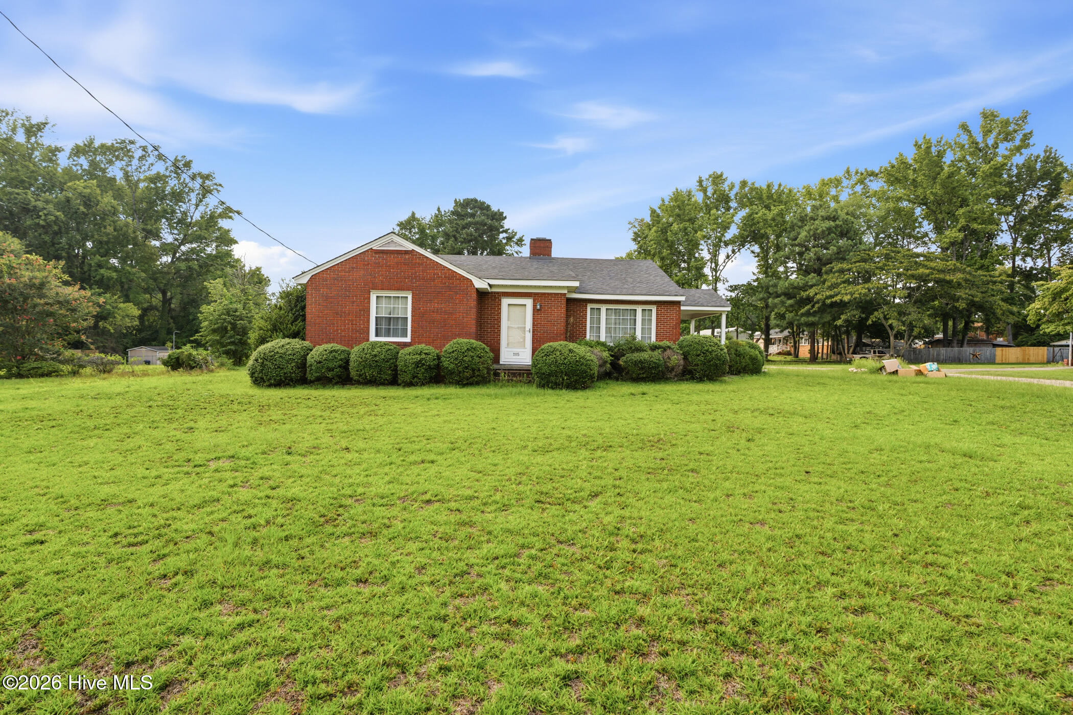 main property photo 23