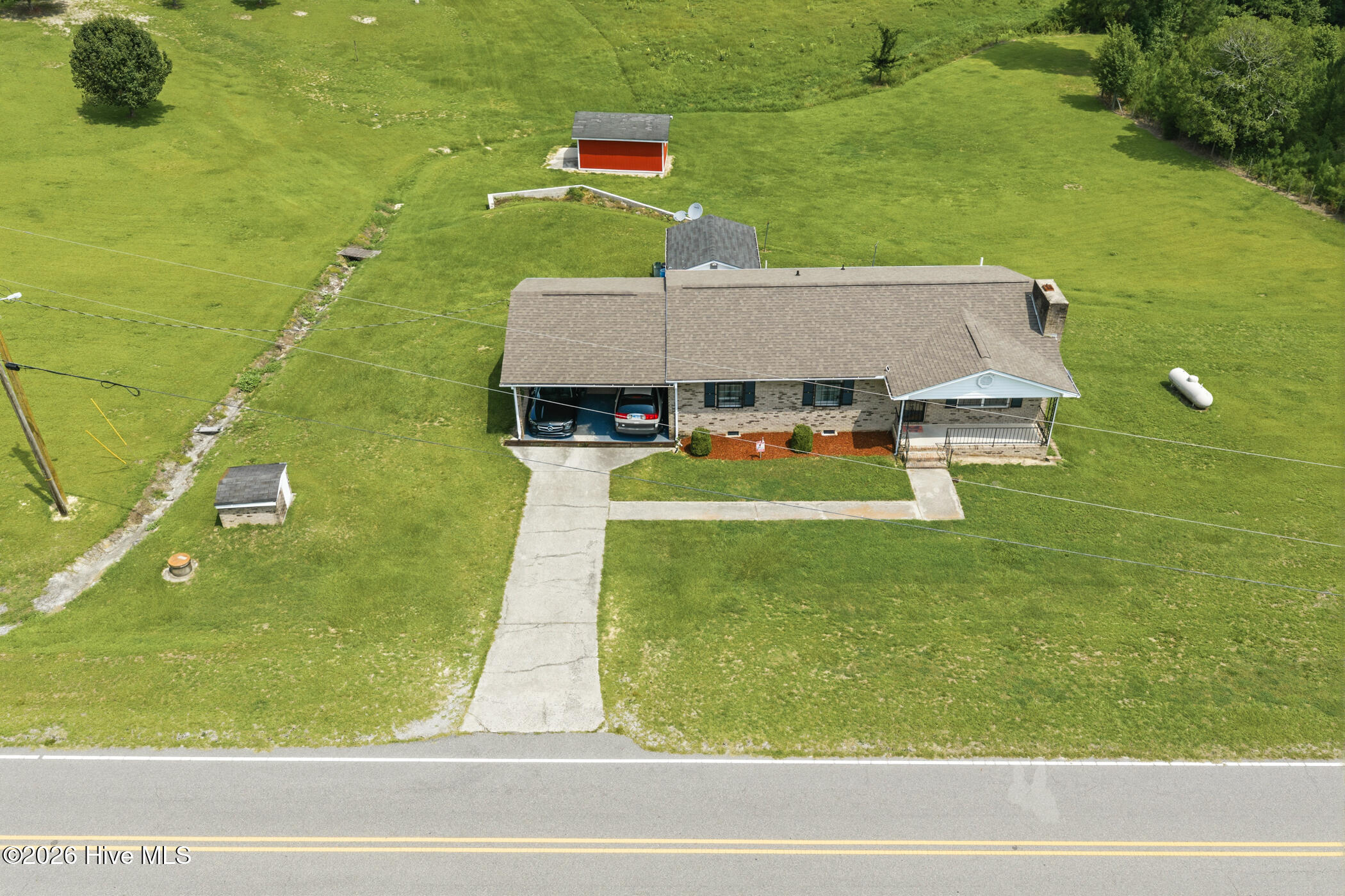 main property photo 34