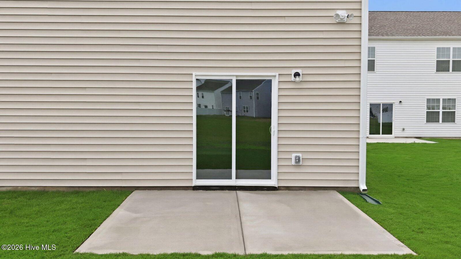 main property photo 39