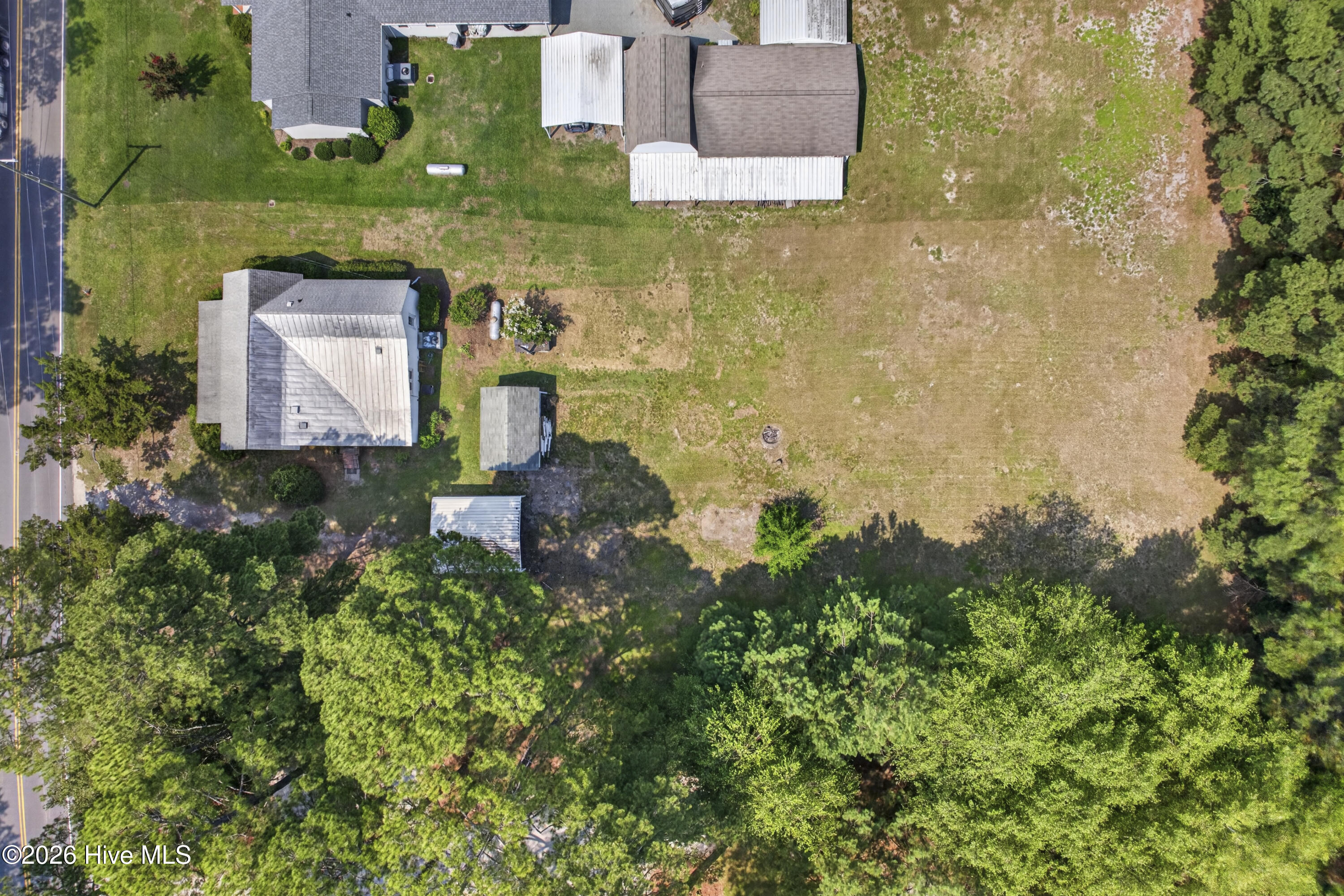 main property photo 38