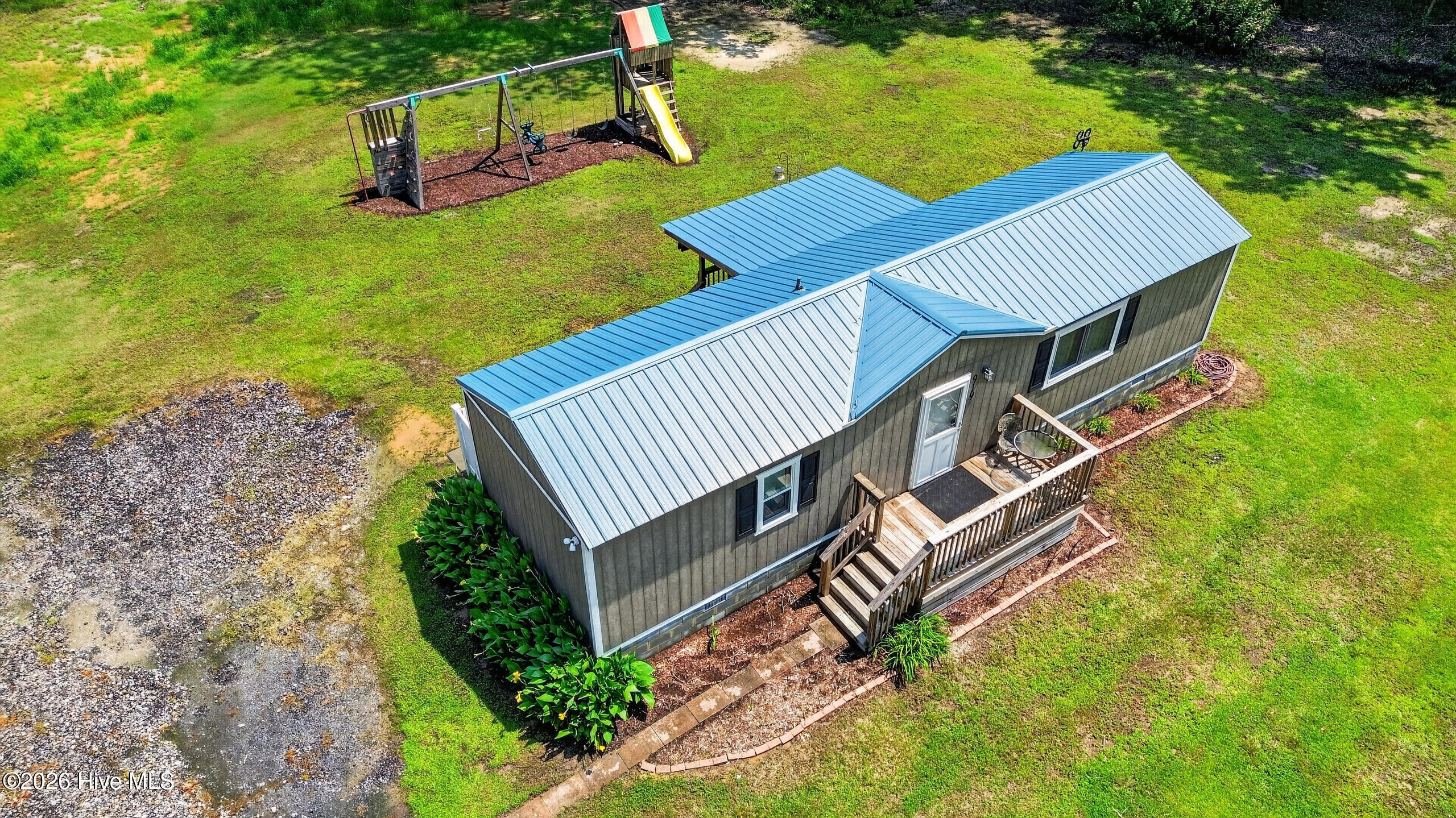 main property photo 46
