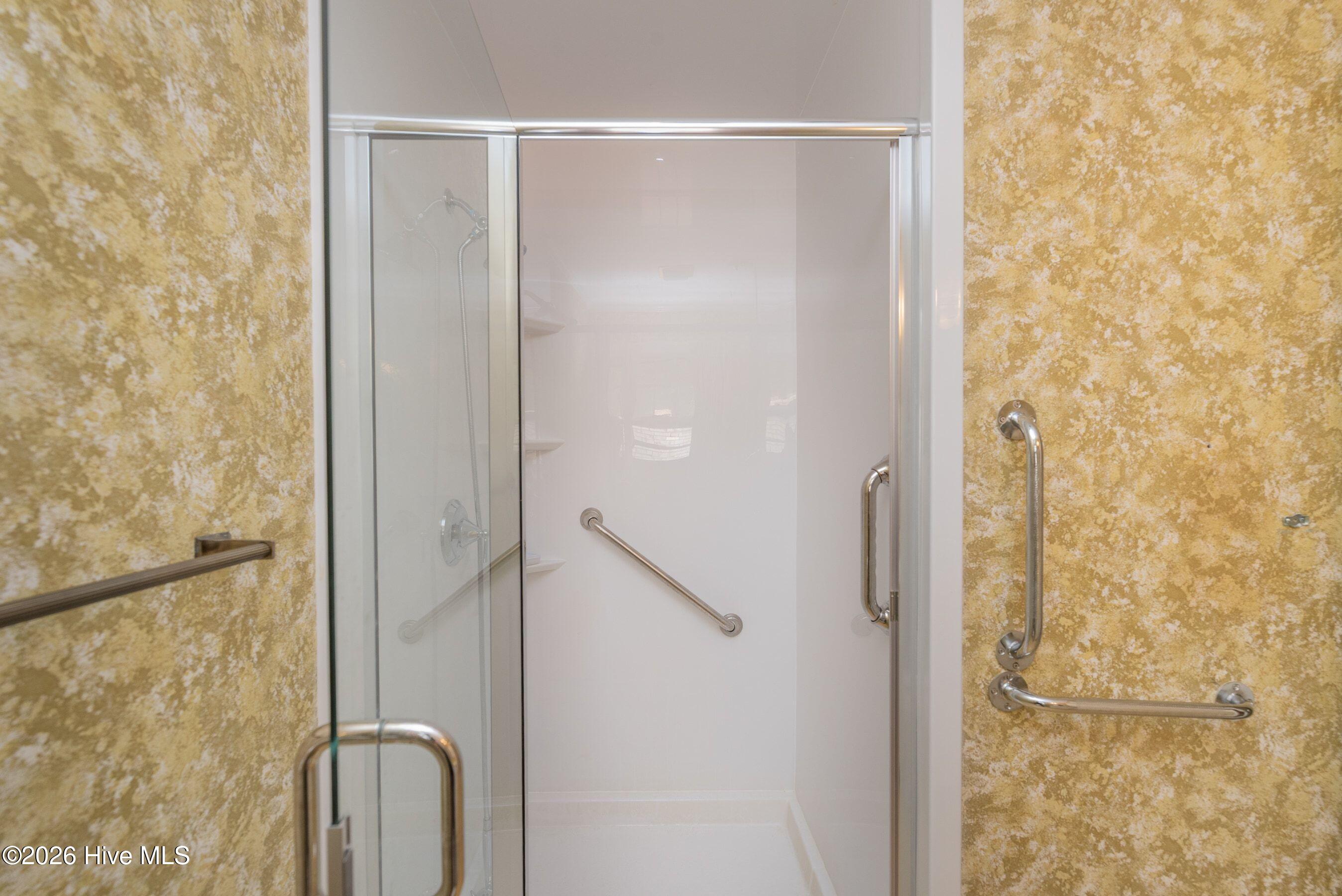 main property photo 44