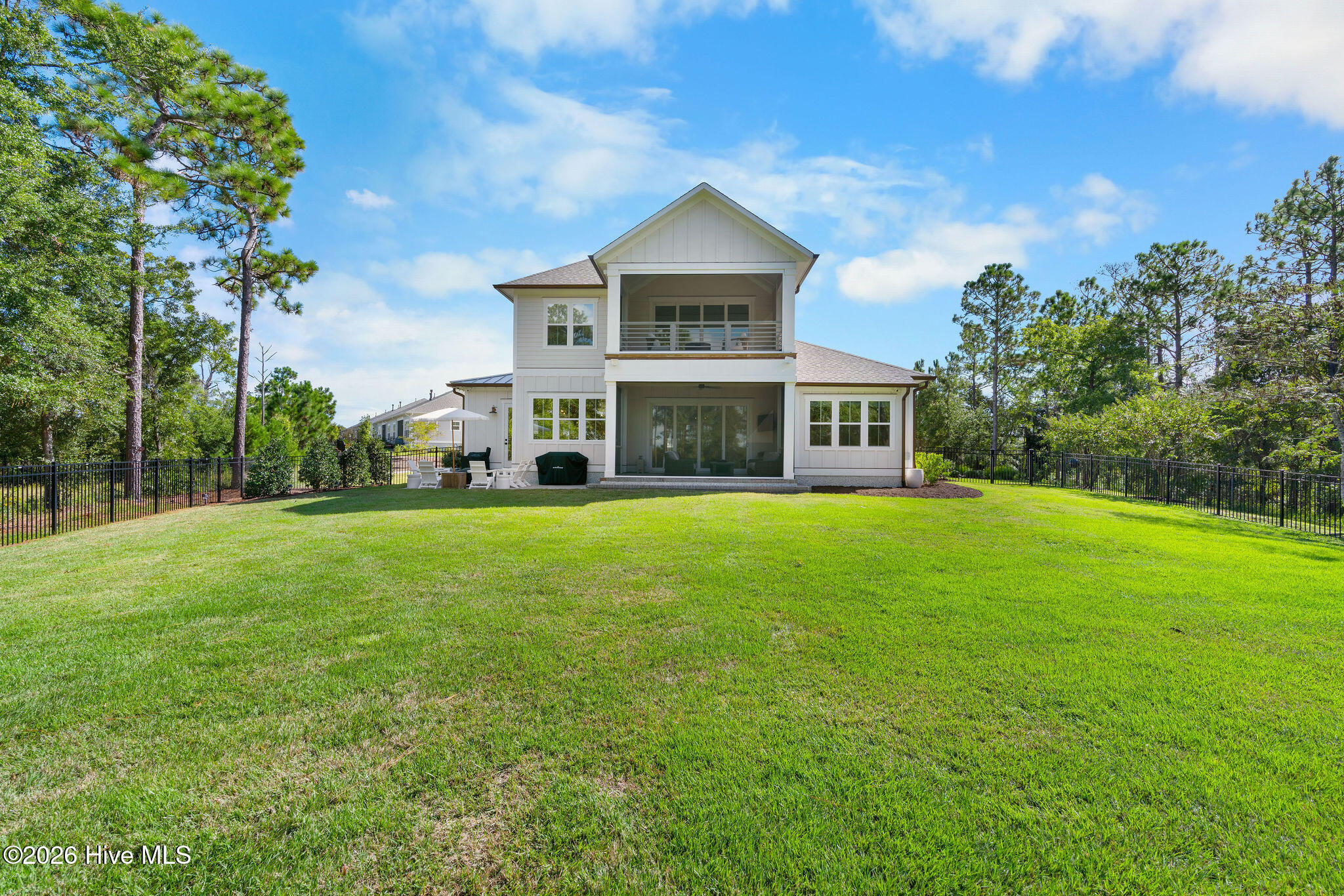 main property photo 26
