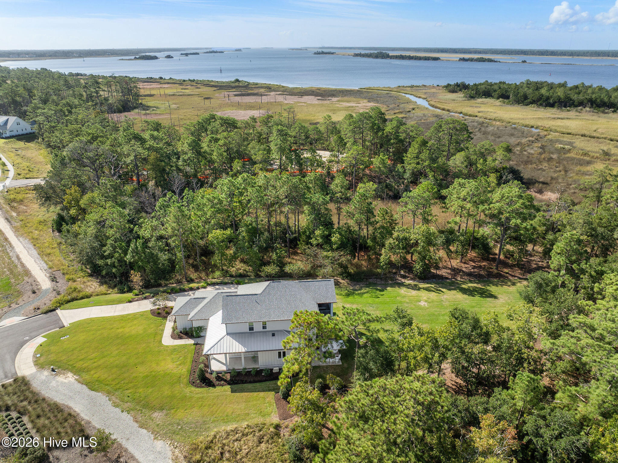 main property photo 77