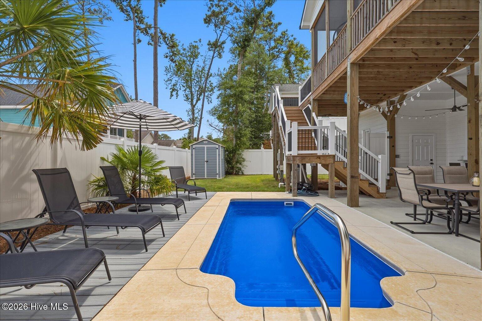 main property photo 44