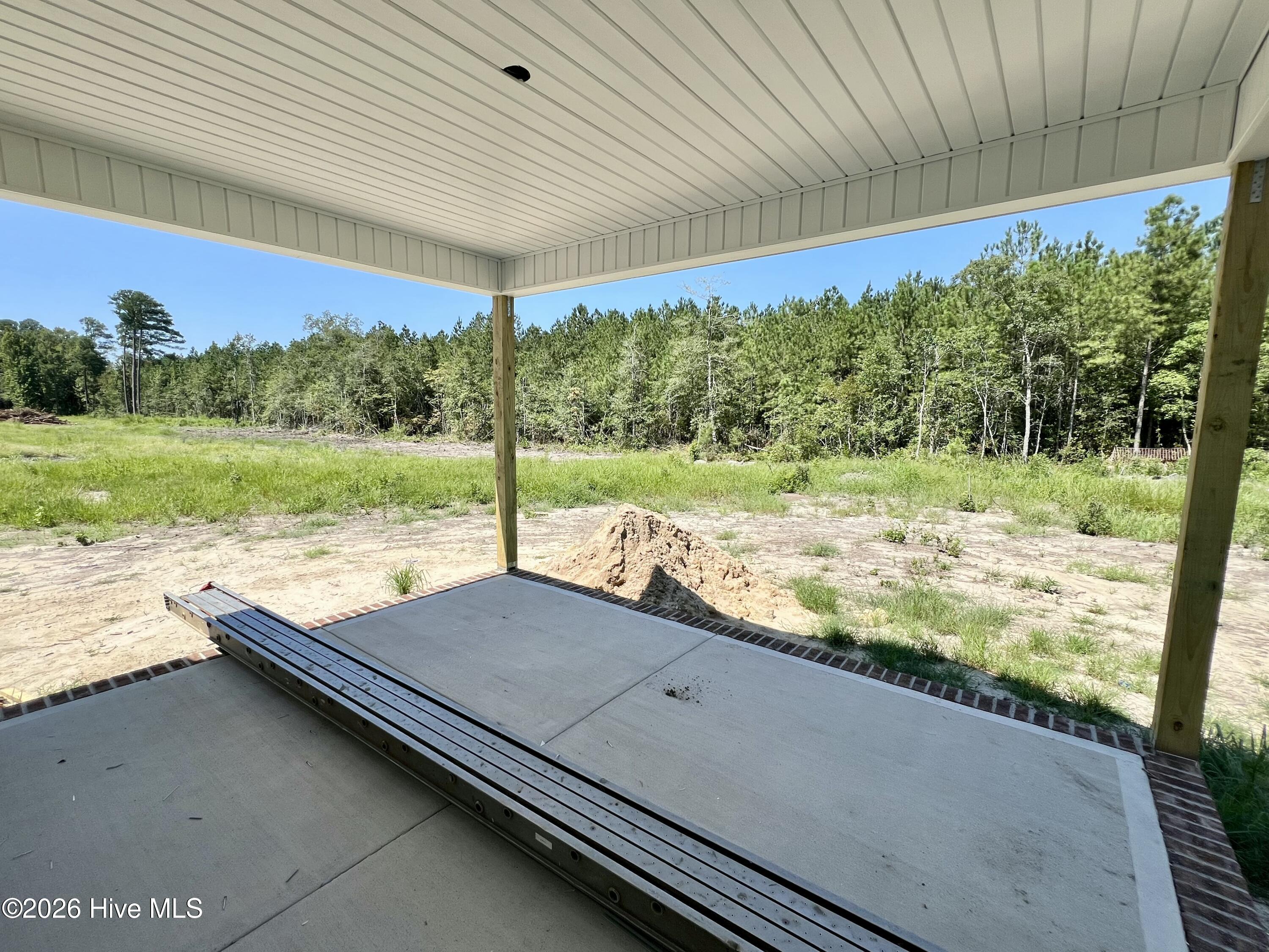 main property photo 24